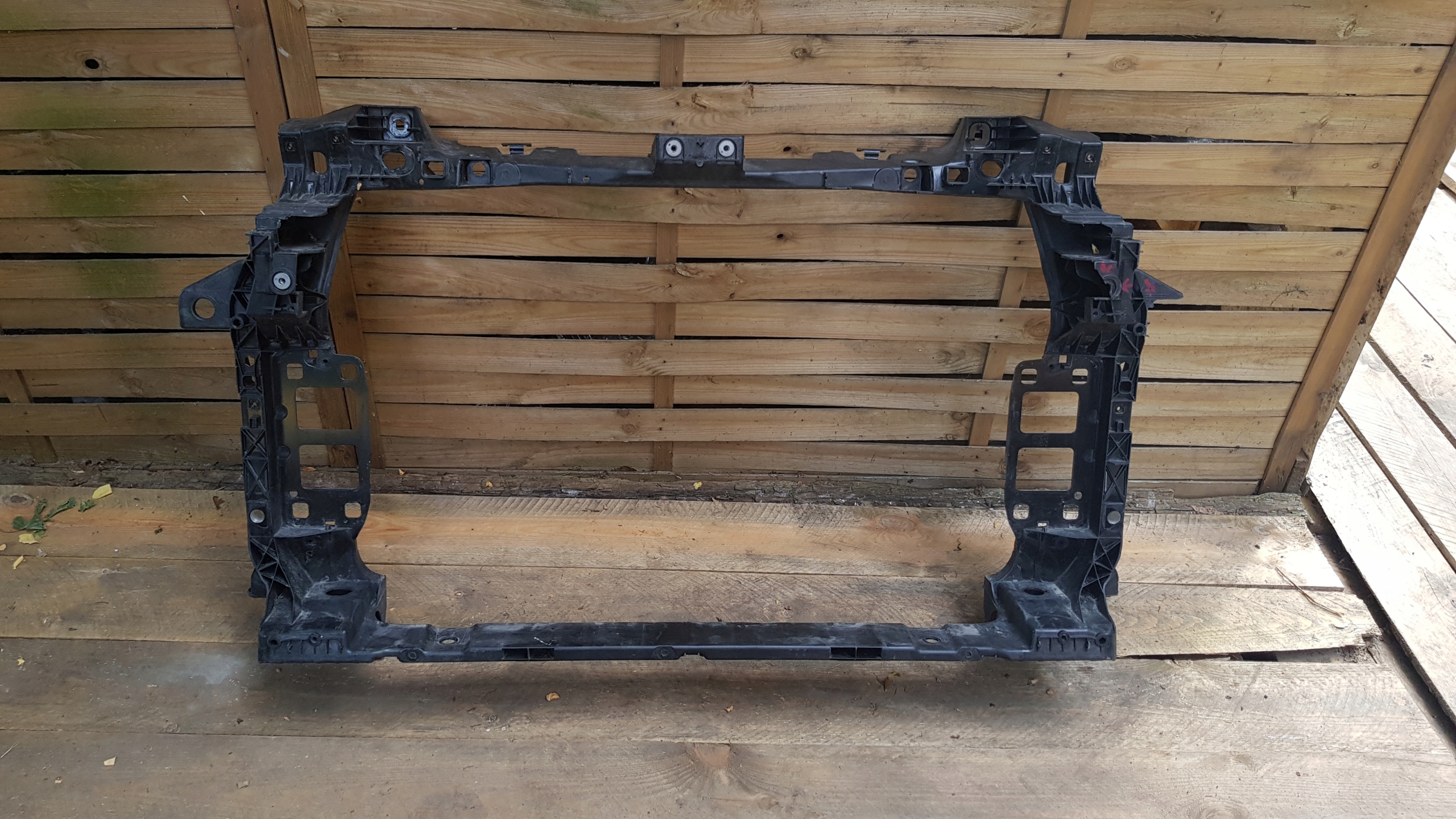 ПЕРЕДНЯ ПАНЕЛЬ ПЕРЕДНІЙ ПЕРЕД ПОСИЛЕННЯ VW TOUAREG III 3