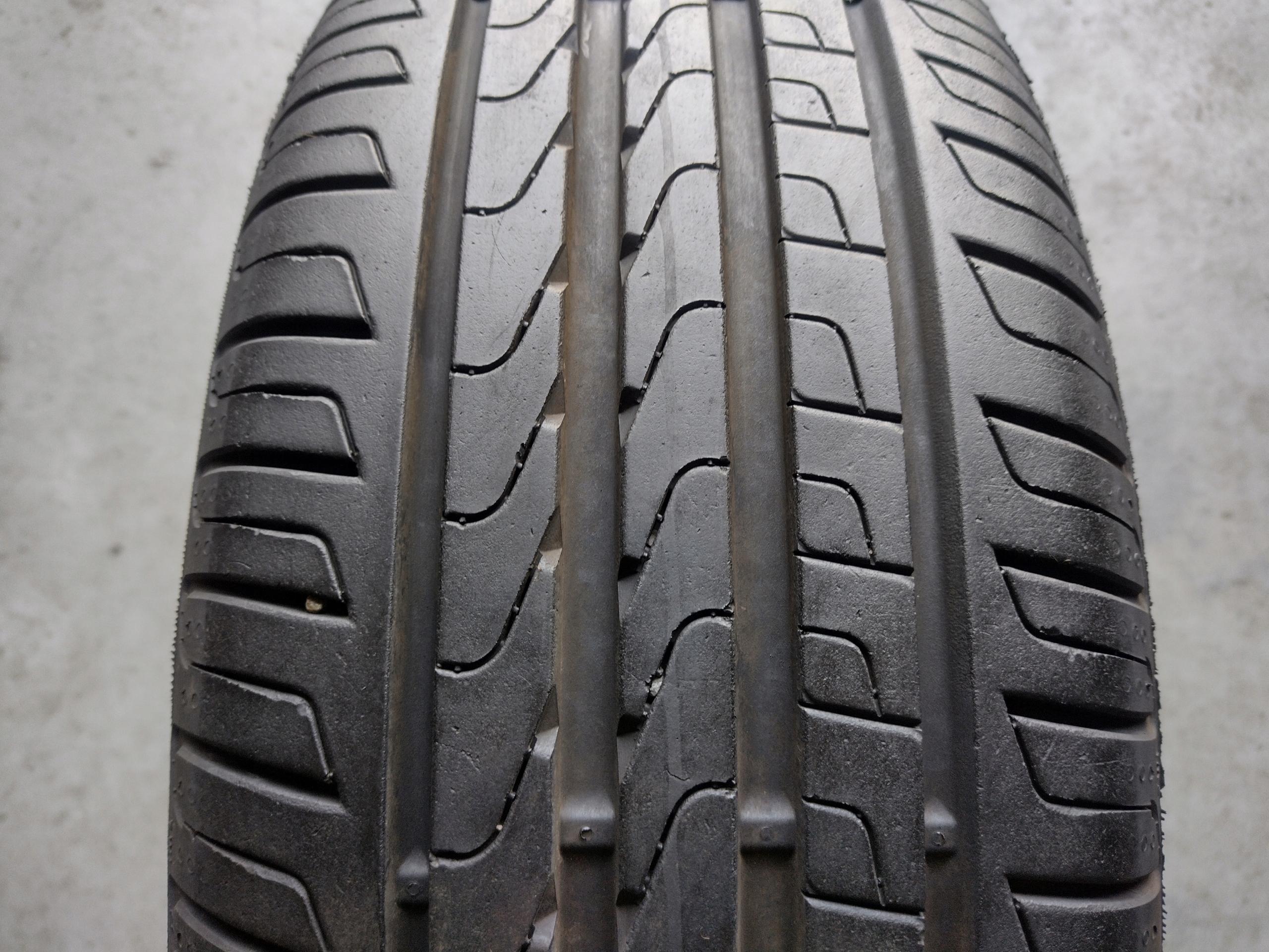 OPONY 205/55R17 PIRELLI CINTURATO P7 6 MM