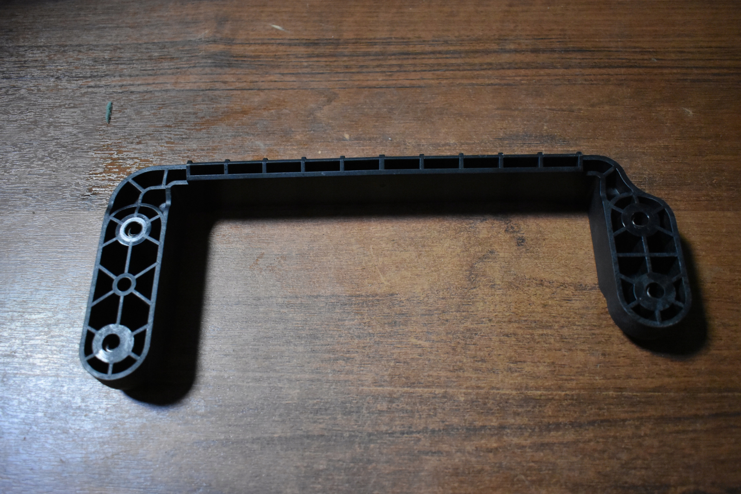 IDEALNE pillar bracket PORSCHE PANAMERA 971 1