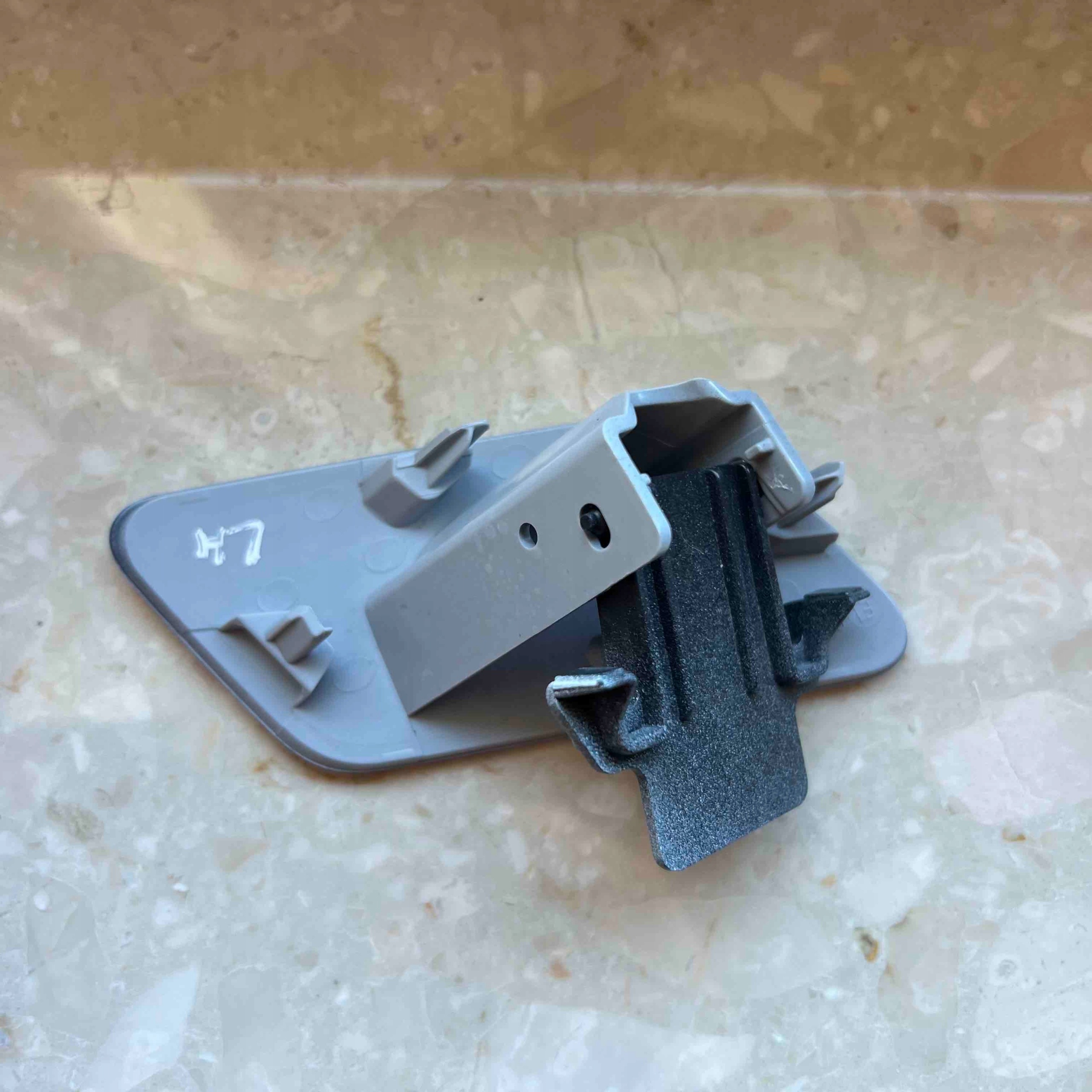 AUDI A3 8Y Copri LAVAFARO sinistra 8Y0955275