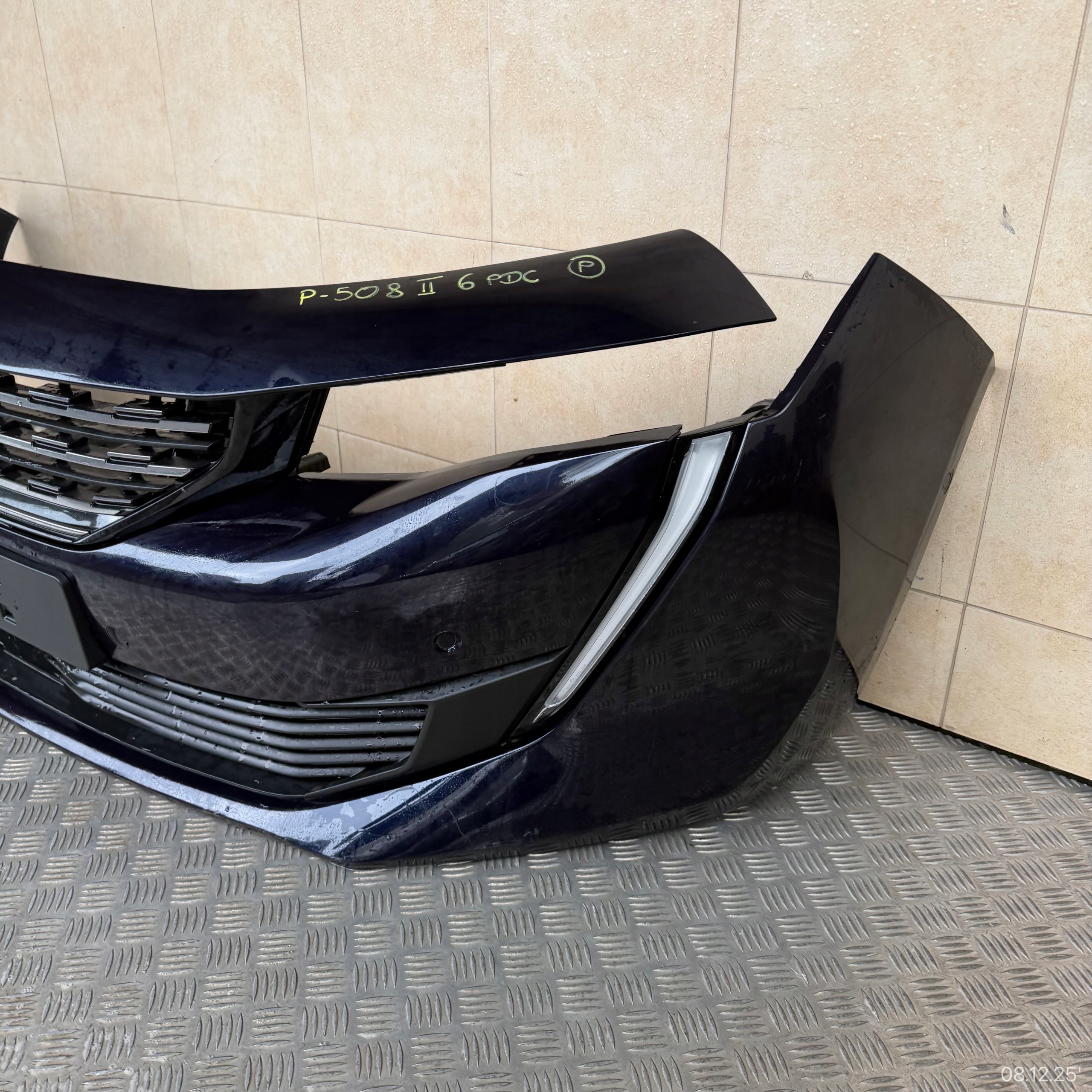 Frontstoßstange komplet PEUGEOT 508 II 6 PDC 2023 ROK