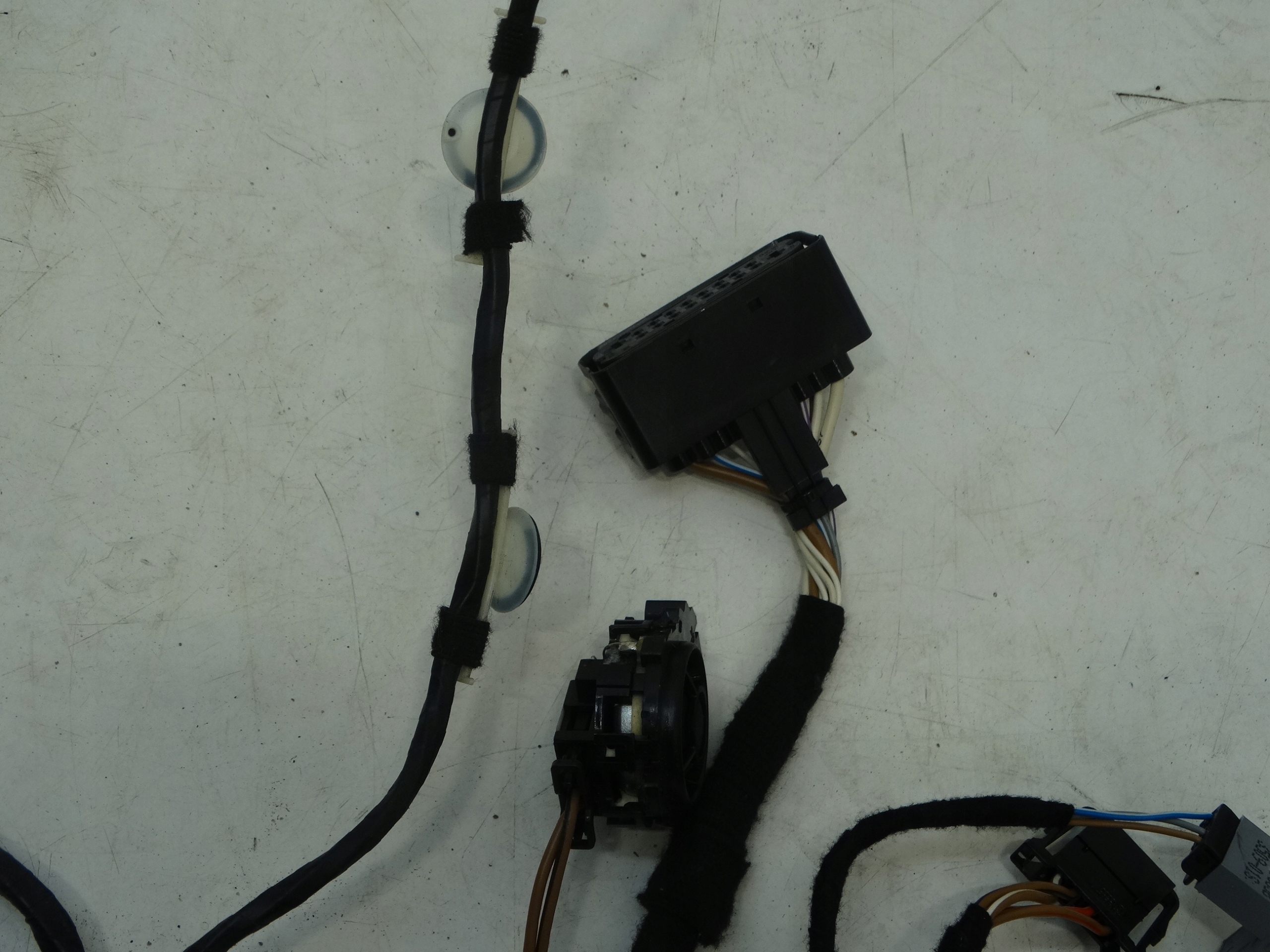bundle wiring door +speaker right rear part VW GOLF VI plus 5M0971694AJ