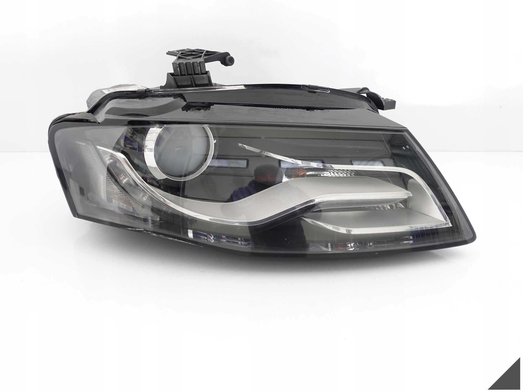 AUDI A4 S4 8K0 B8 07-11 light XENON+LED NIESKRETNA