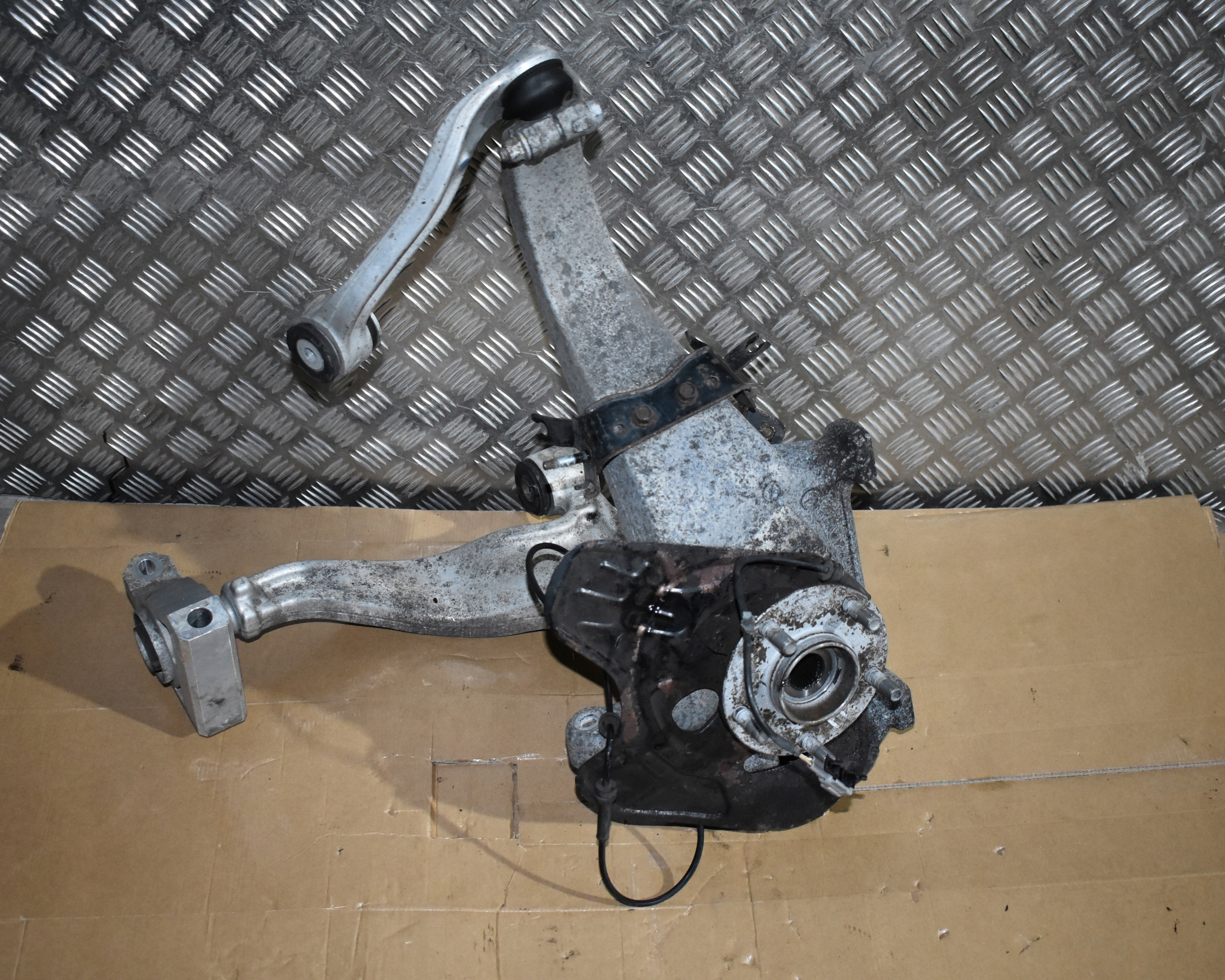 IDEALNE sususpension front front right NISSAN GT-R R35 1