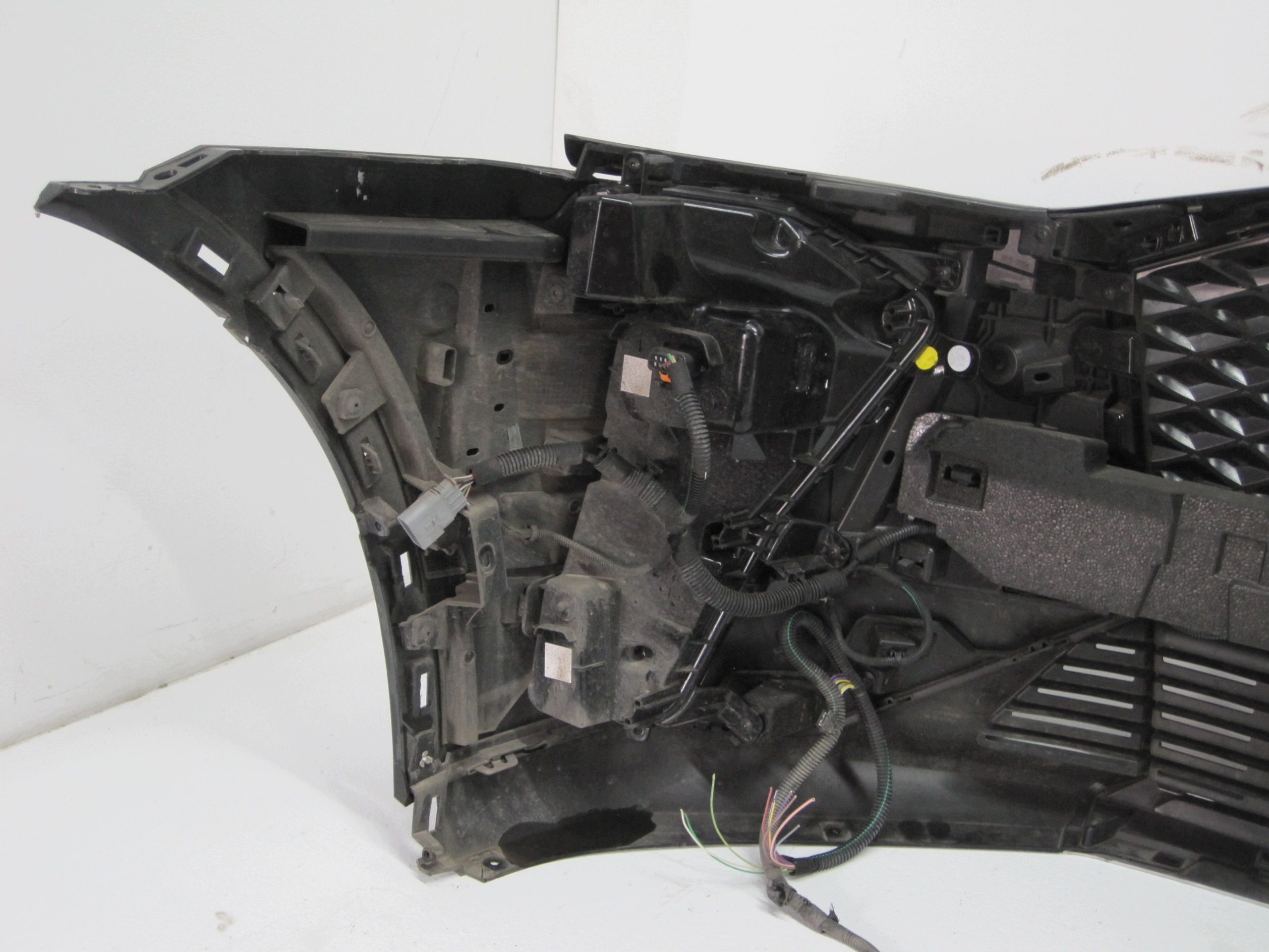 Frontstoßstange CITROEN DS7 6 PDC LIFT vorne