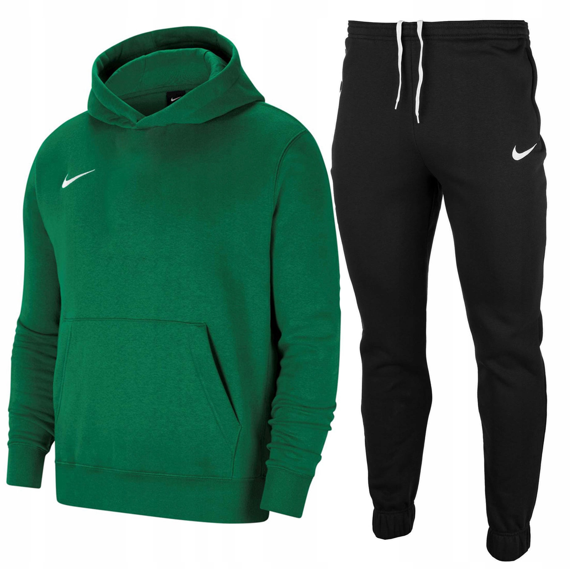 

Dres Nike komplet bawełniany Juniorski 140
