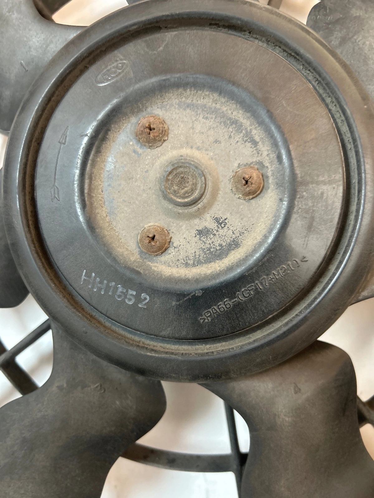 obal ventylátora ventilátor Kia Sportage III Hyundai IX35 1.7 CRDI