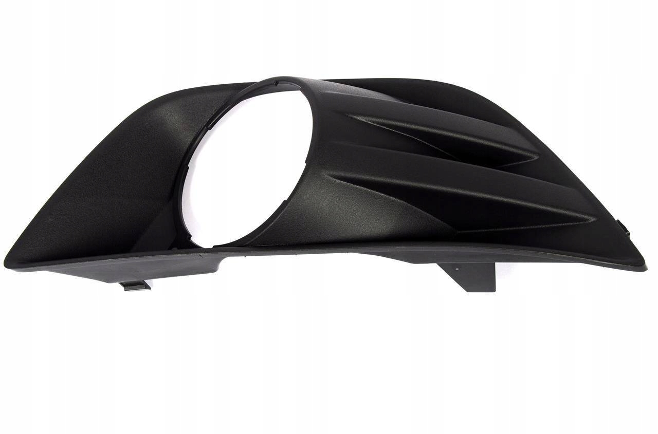 KRATKA HALOGENU PRAWA KUGA 08 12 Installation side Front