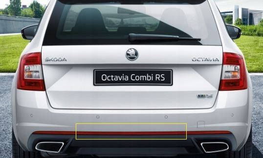 ODBLASK ŚRODKOWY ZDERZAKA TYŁ SKODA OCTAVIA 3 RS Stan opakowania oryginalne