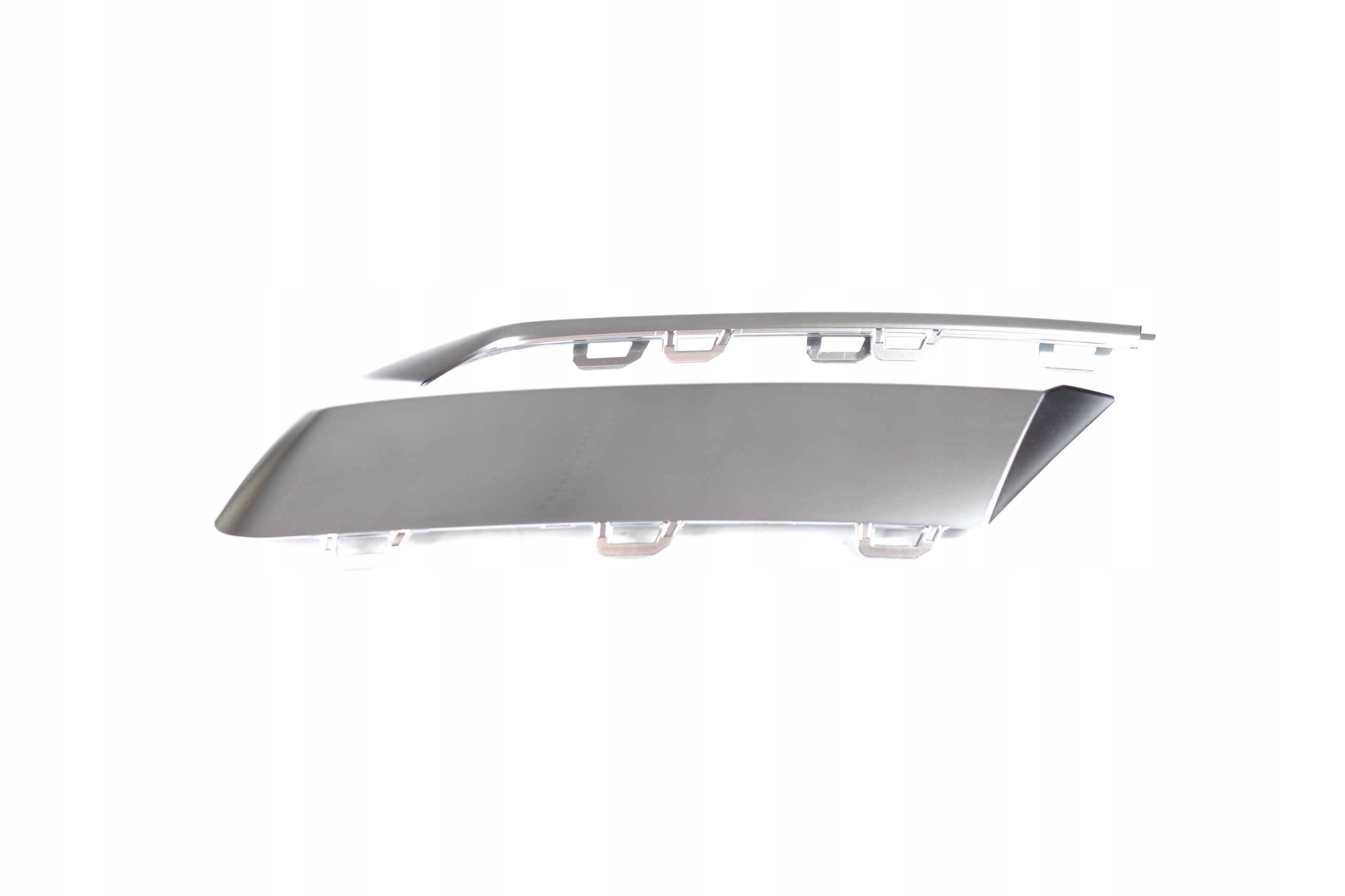 LISTWA OZDOBNA TYLNEGO ZDERZAKA LEWA AUDI Q5 ASO