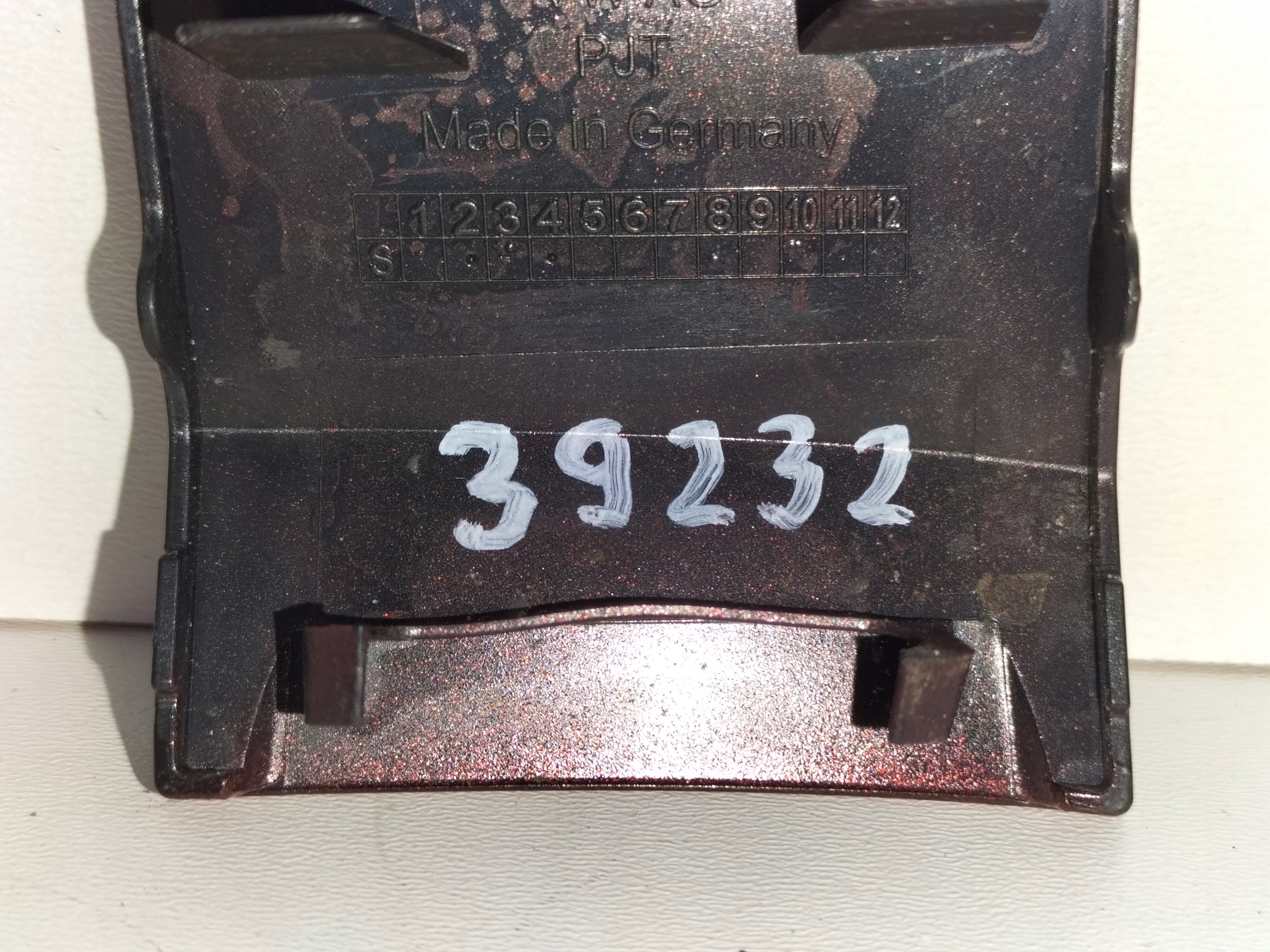 Abschleppöse der Stoßstange heck VW GOLF 8 VIII 20- HB