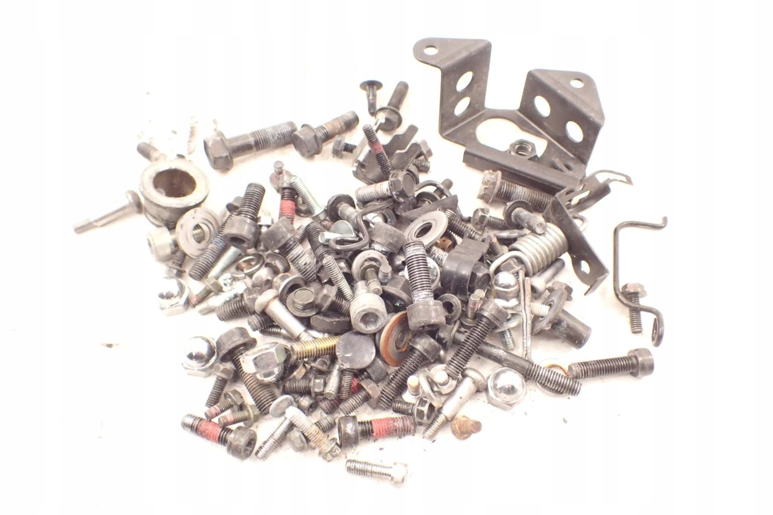 Kawasaki VN 1500 Mean Streak Śruby z demontażu