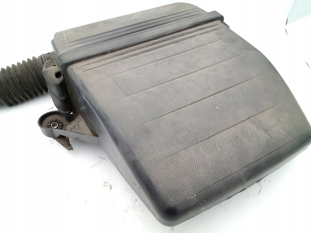 Fiat Panda II 2 luftfiltergehäuse 46800166