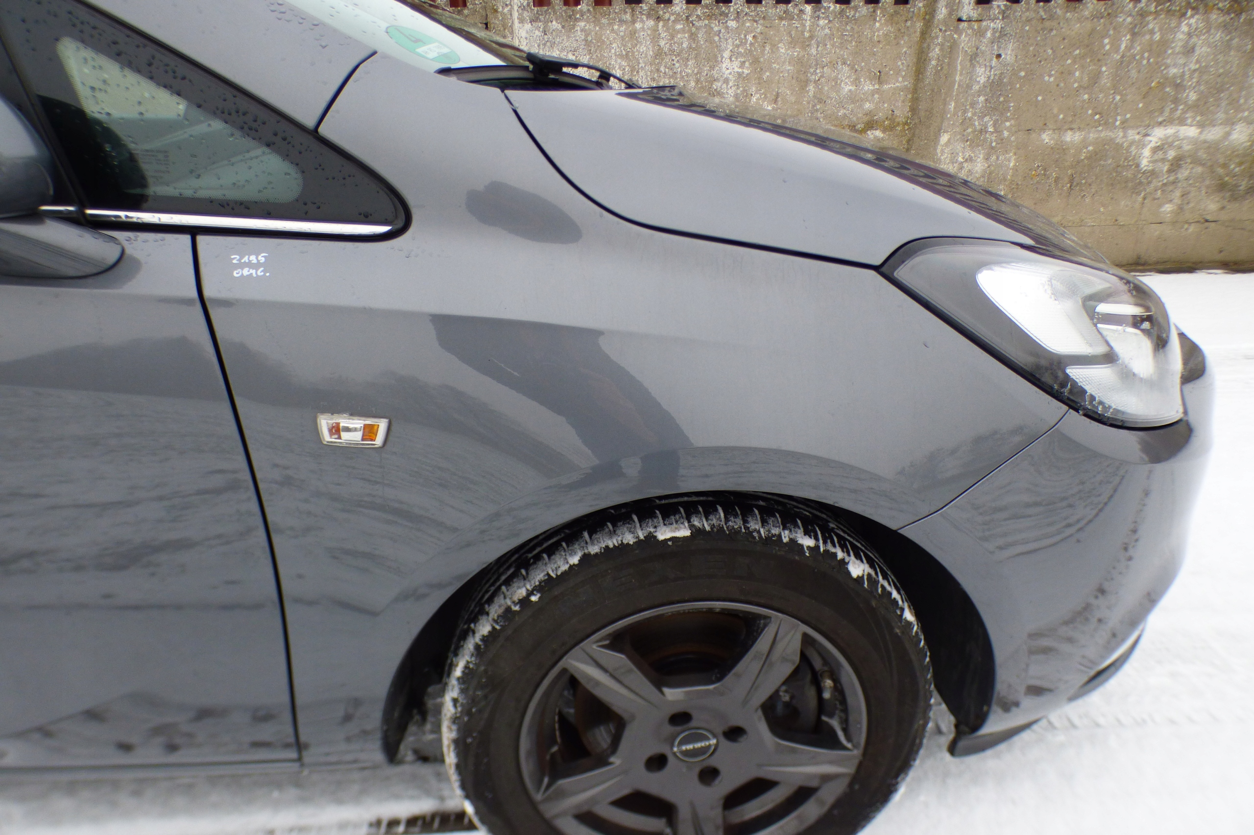 fender right front st.BDB oryg.lakier Z195 OPEL CORSA E
