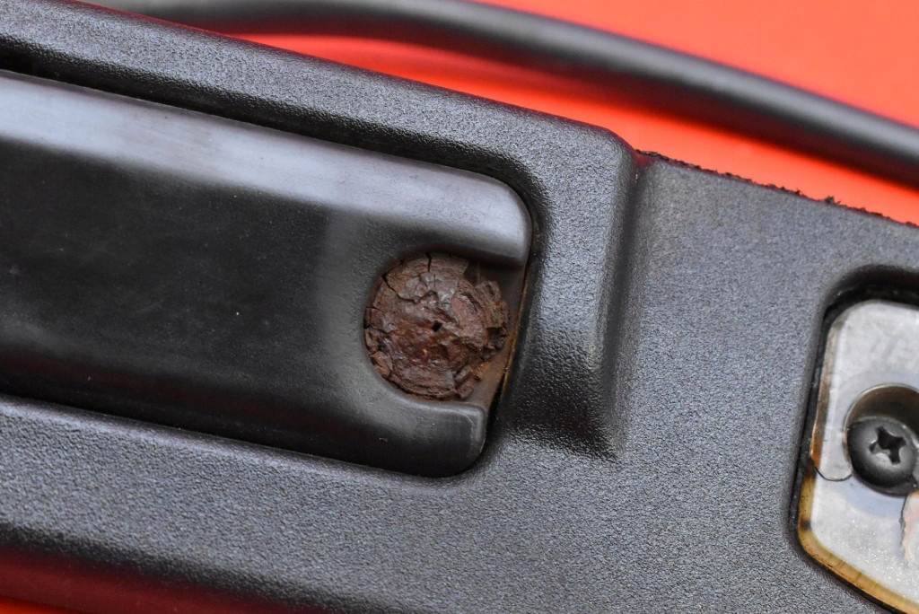 cap handle button rear part rear KIA SPORTAGE 3 III LIFT 10-15
