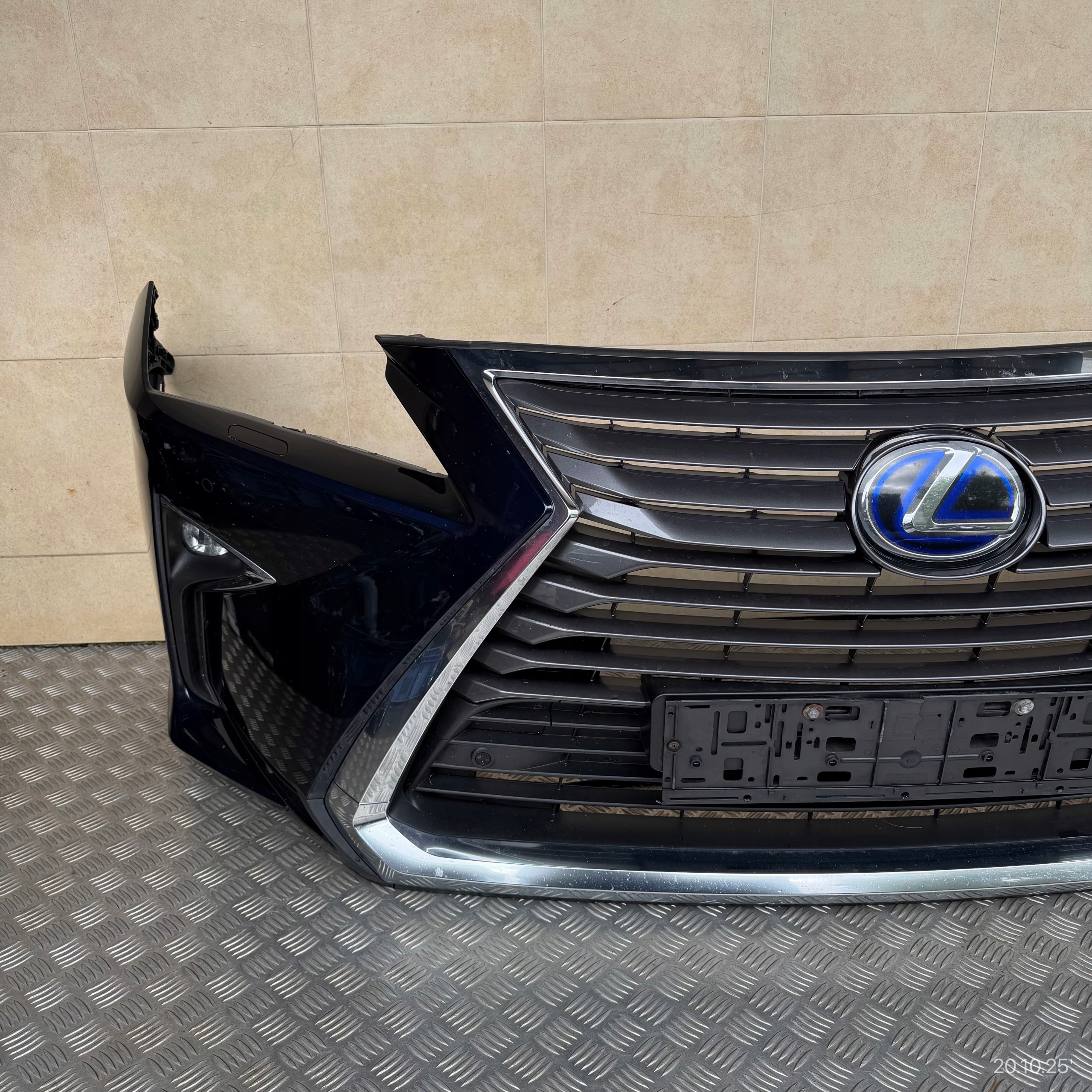front bumper complete LEXUS RX RX450 LEXUS RX450H 4 PDC XENON