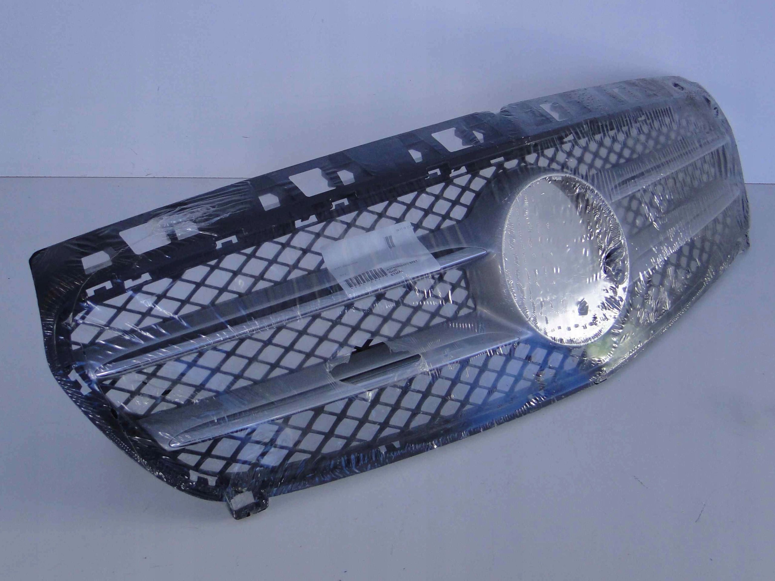 MERCEDES A KLASA W176 176 PRZED LIFTEM GRILL ATRAPA Producent części Mercedes-Benz OE