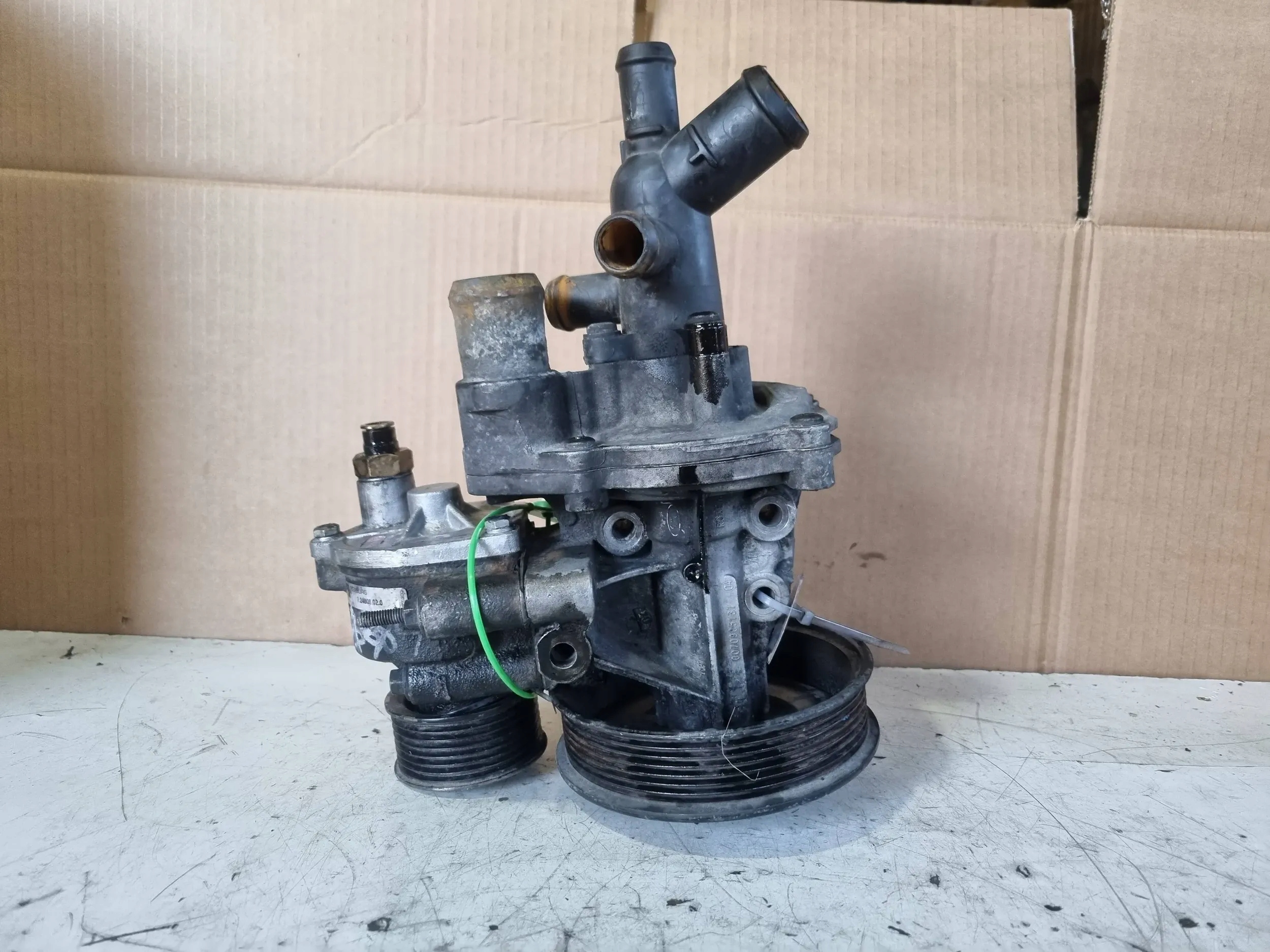 servo pump water pump 0070905137 FORD TRANSIT MK6 2.4 TDDI