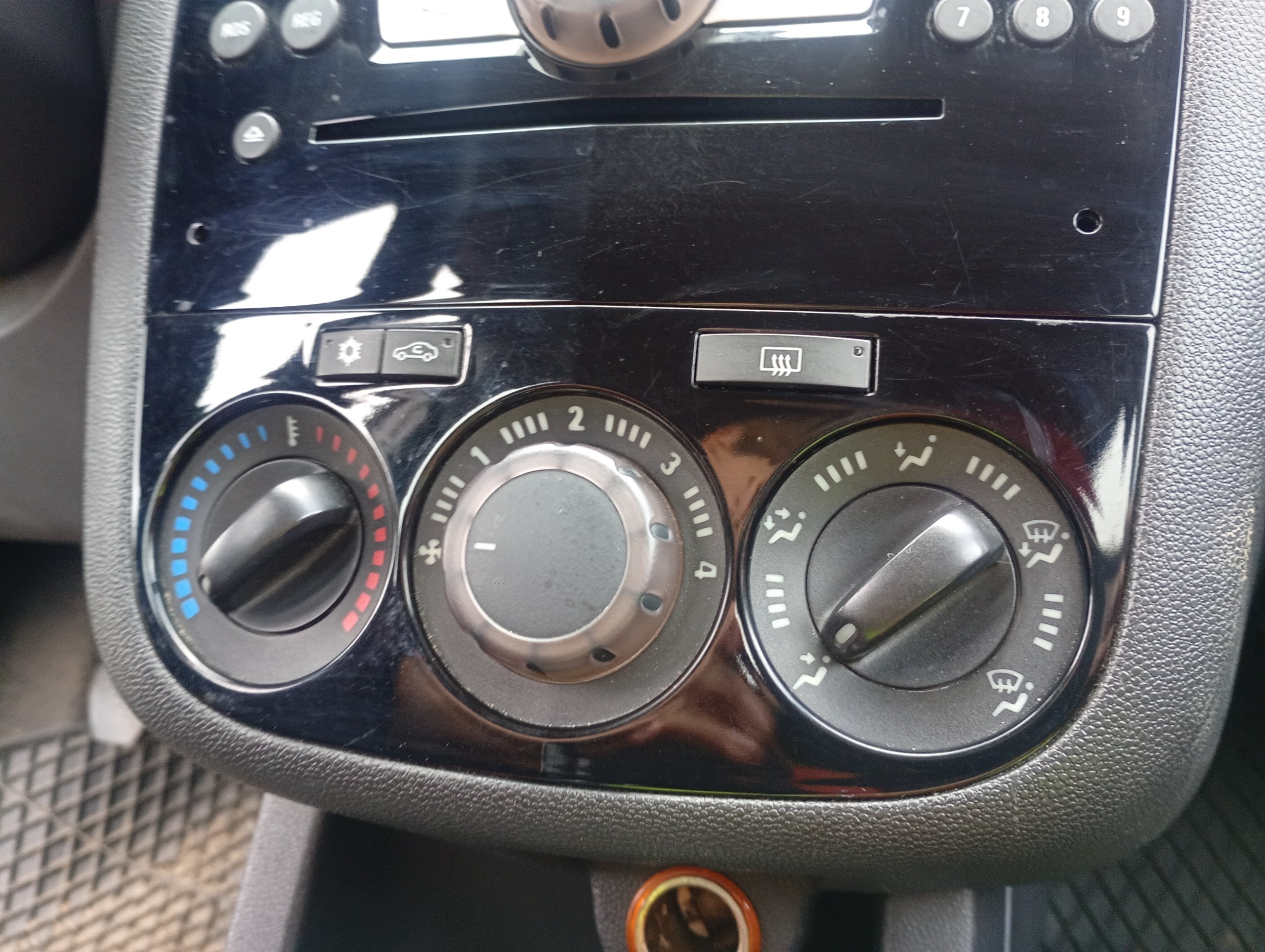 Panel switch regulacja air conditioning devices ogrzewania Opel Corsa D 06-10