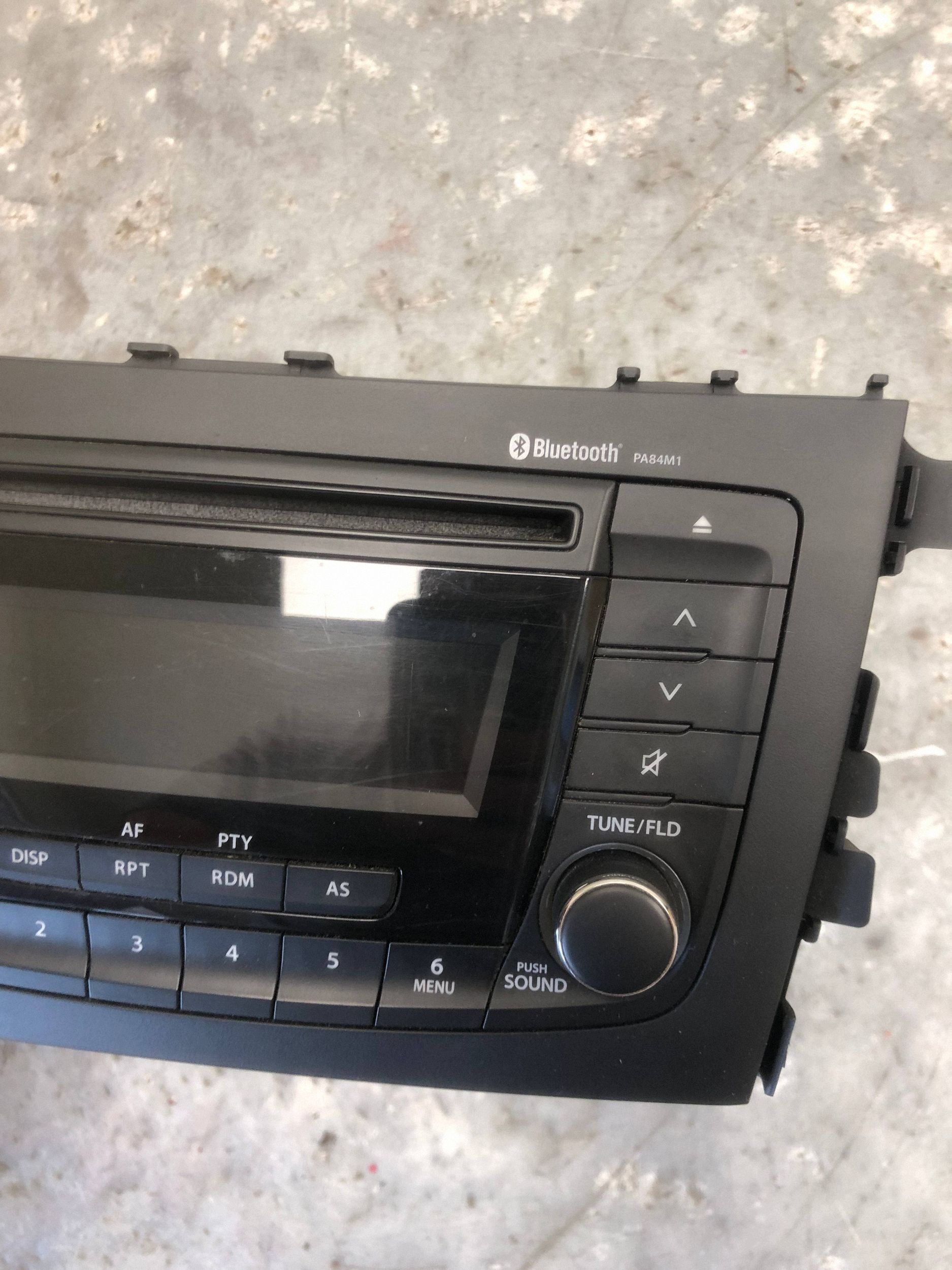 RADIO CD SUZUKI CELERIO 39101-84M10