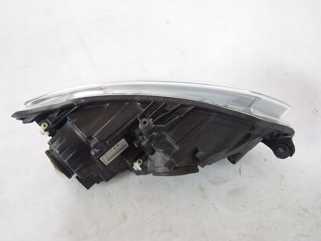Skoda Fabia 3 III 13r Reflektor left light left soczewkowy led