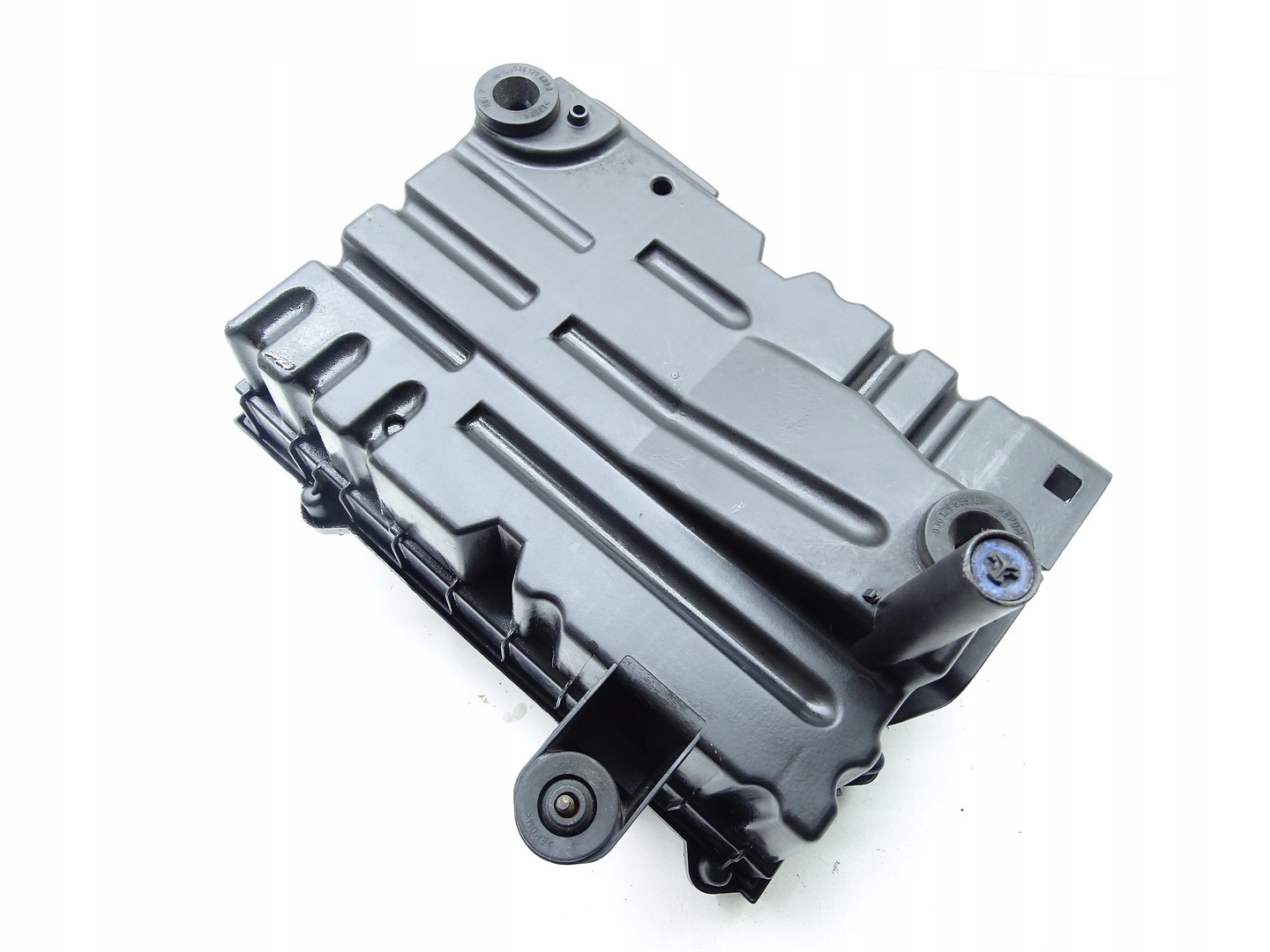 корпус салонного фильтра Воздух vw Golf V R32 3.2 VR6