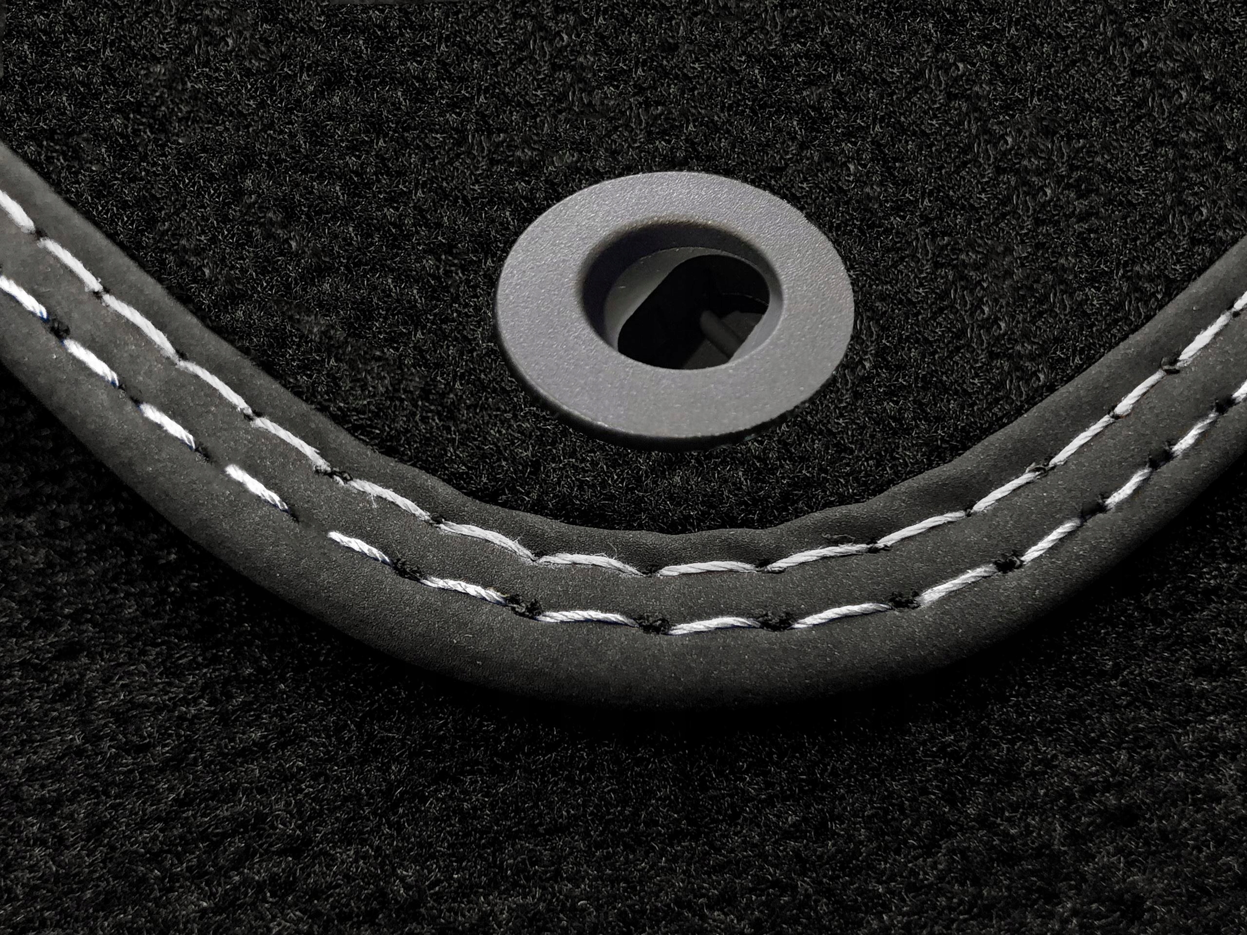 VW New Beetle 2003 2010 Dywaniki samochodowe Multi Element Set Sets