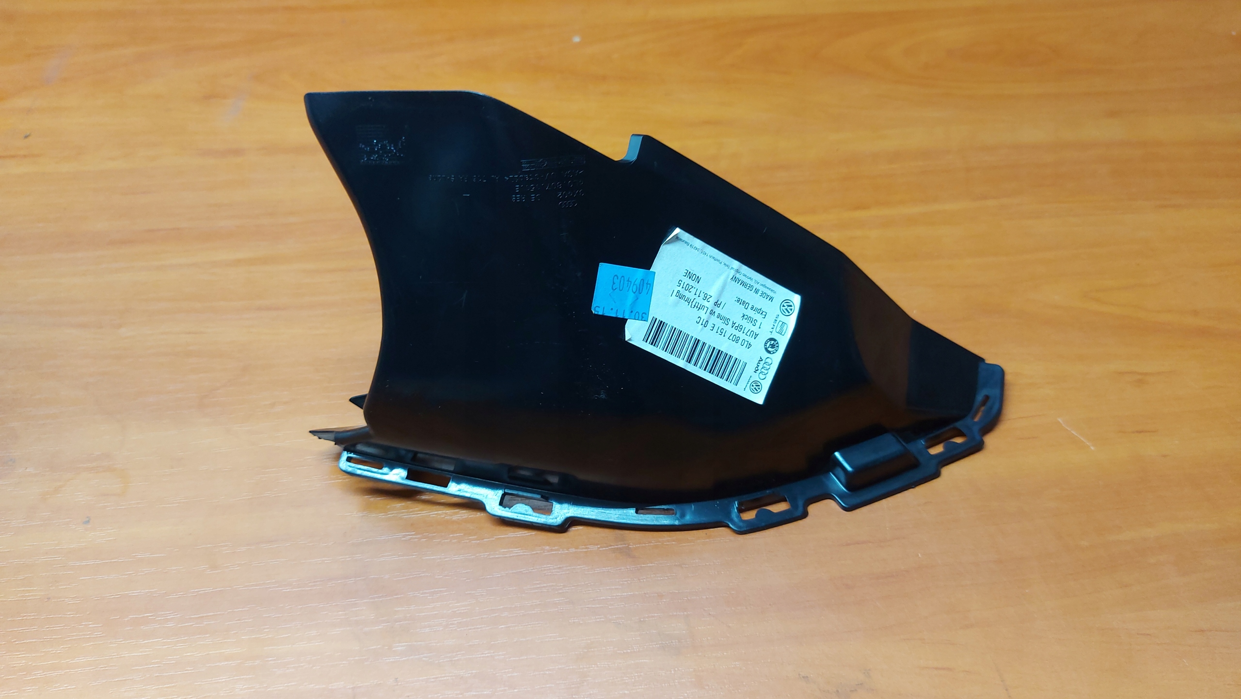 moulding grid of a bumper left left front AUDI Q7 10-15