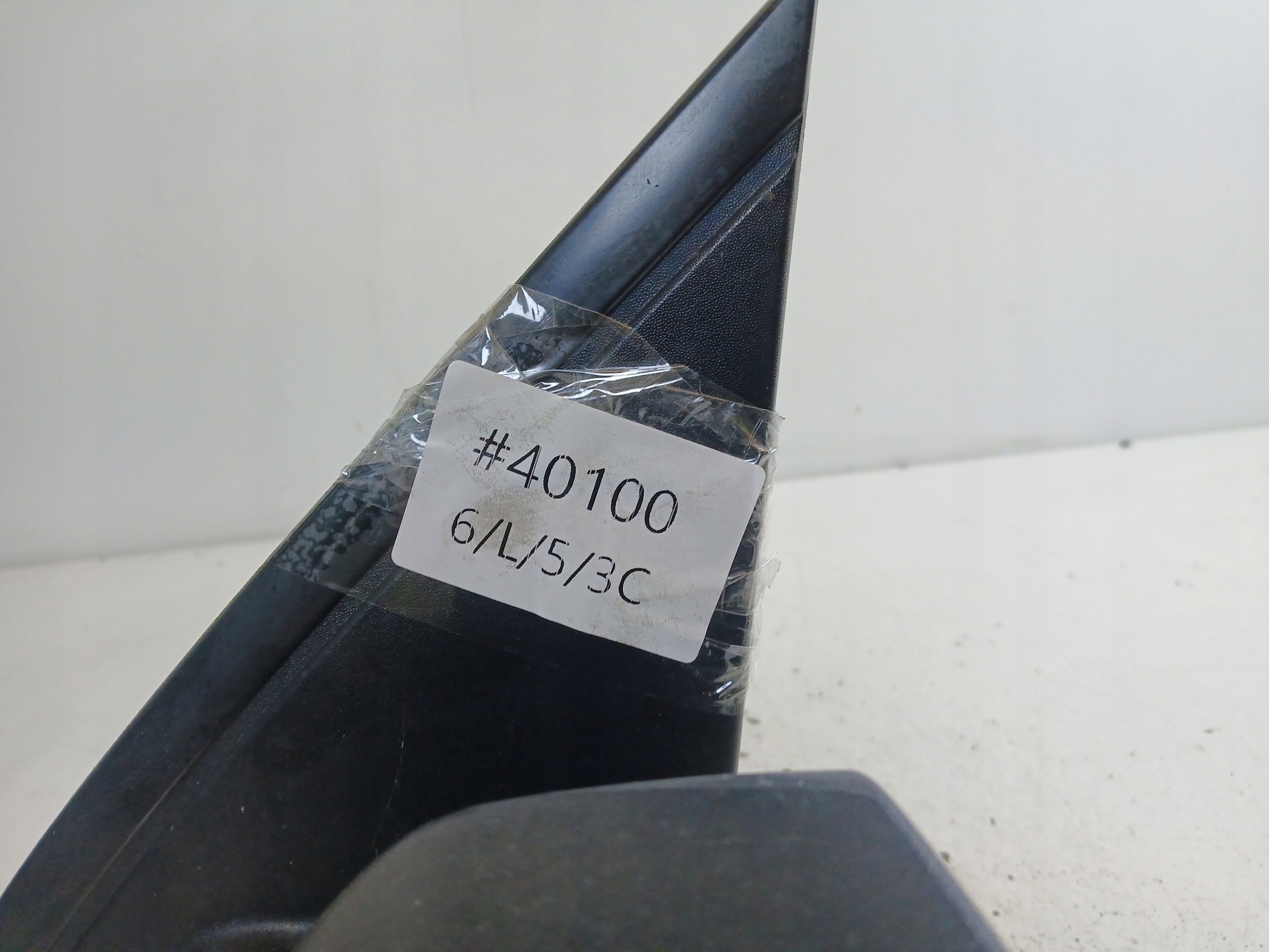 FORD MAVERICK II mirror left 3 PIN black,