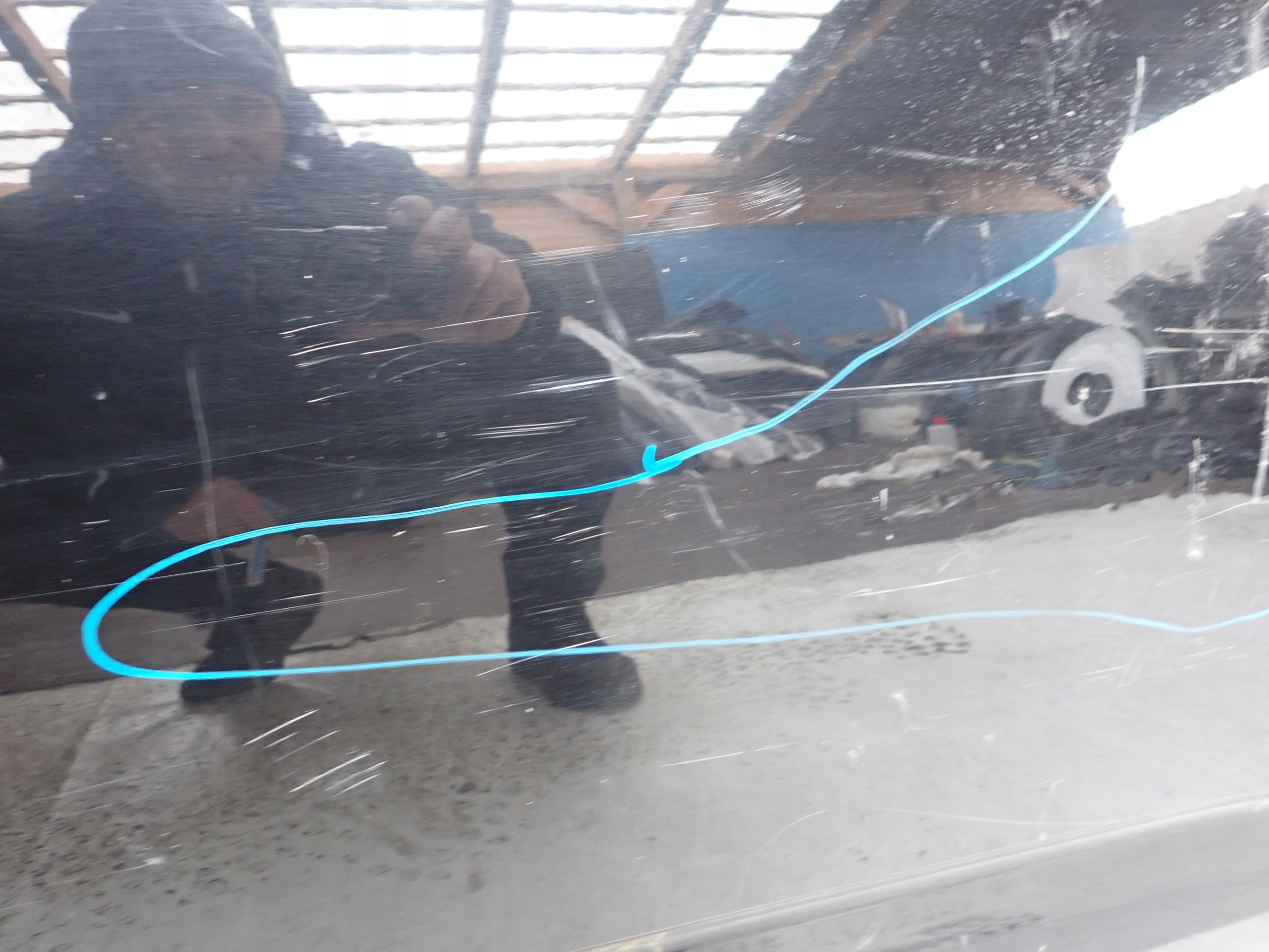 VW TOURAN II 2 5TA 15-> door front front right