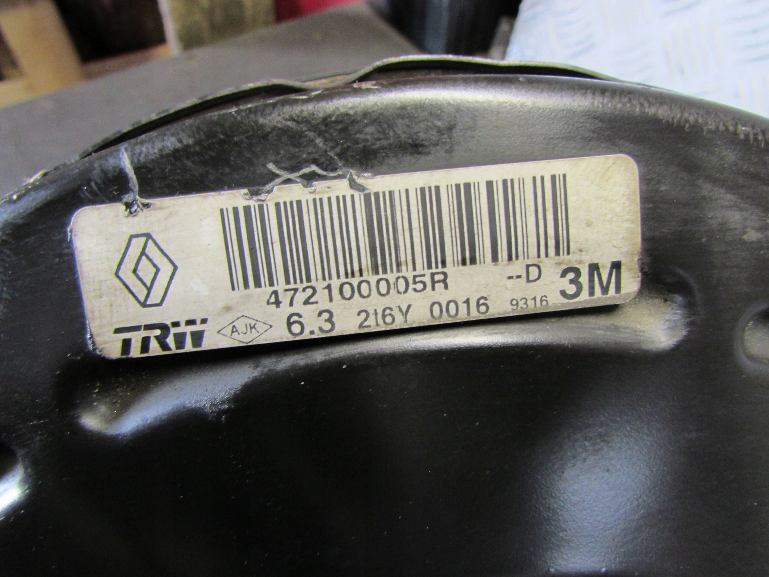 Servo RENAULT MEGANE III 08-13r 472100005R