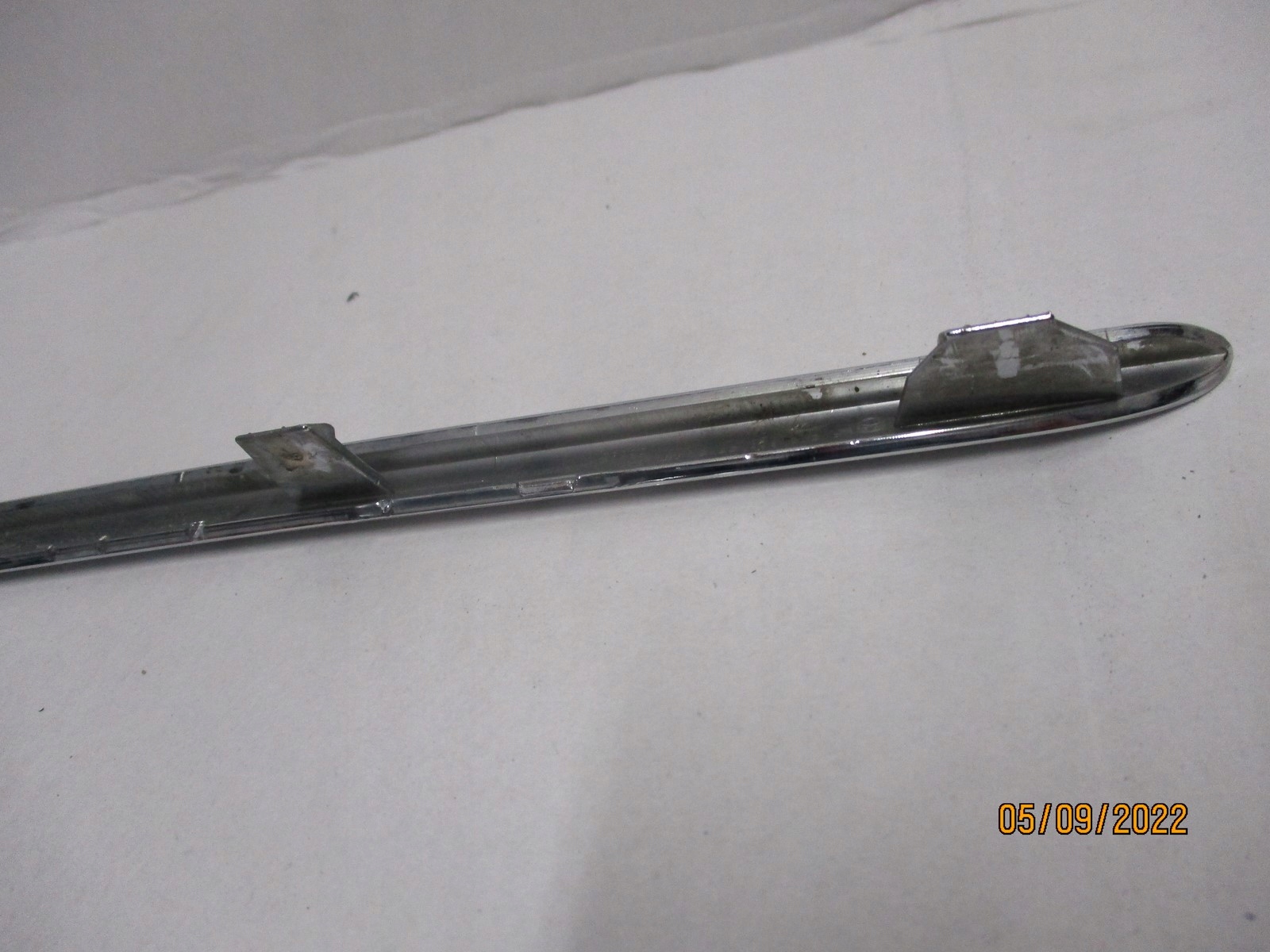moulding CHROM MERCEDES 212 A2128852621 right lower