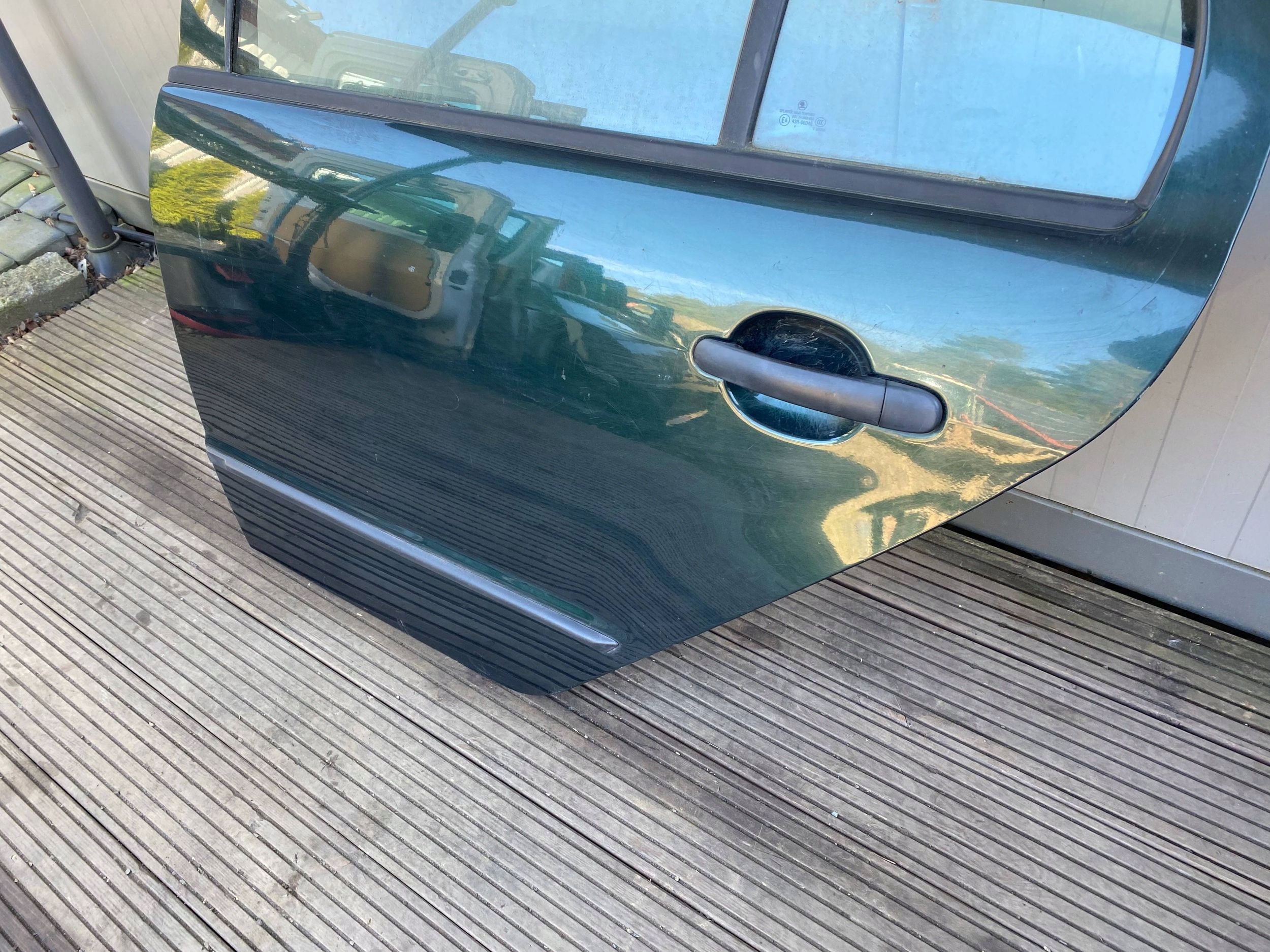 SKODA FABIA and HB complete door left rear part