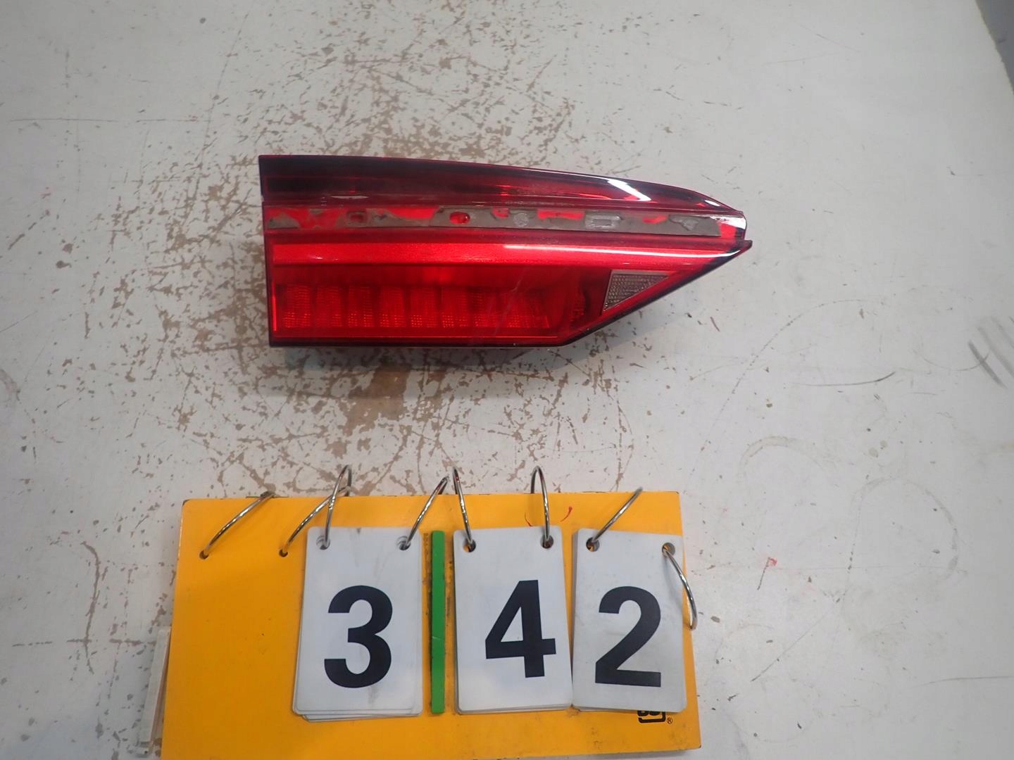 light rear part rear left AUDI A6 C8 2018- sedan 4K