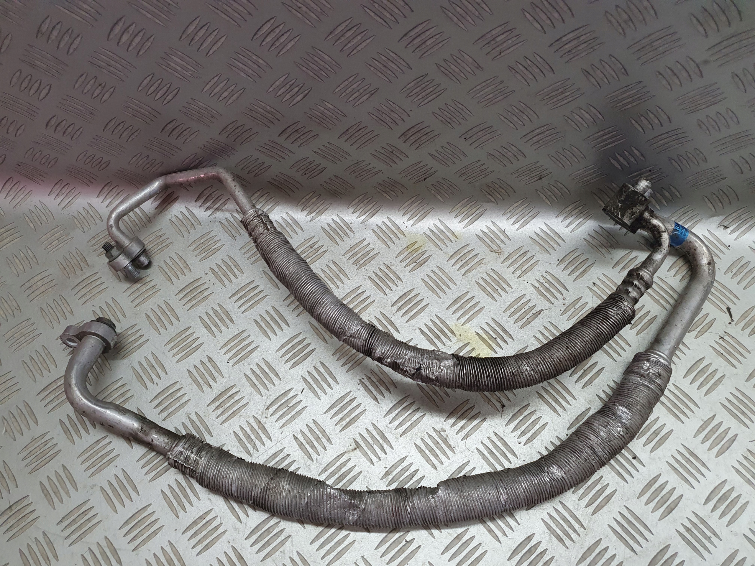 13419685 - ТРУБОПРОВОД КОНДИЦИОНЕРА OPEL INSIGNIA A 1.6 CDTI