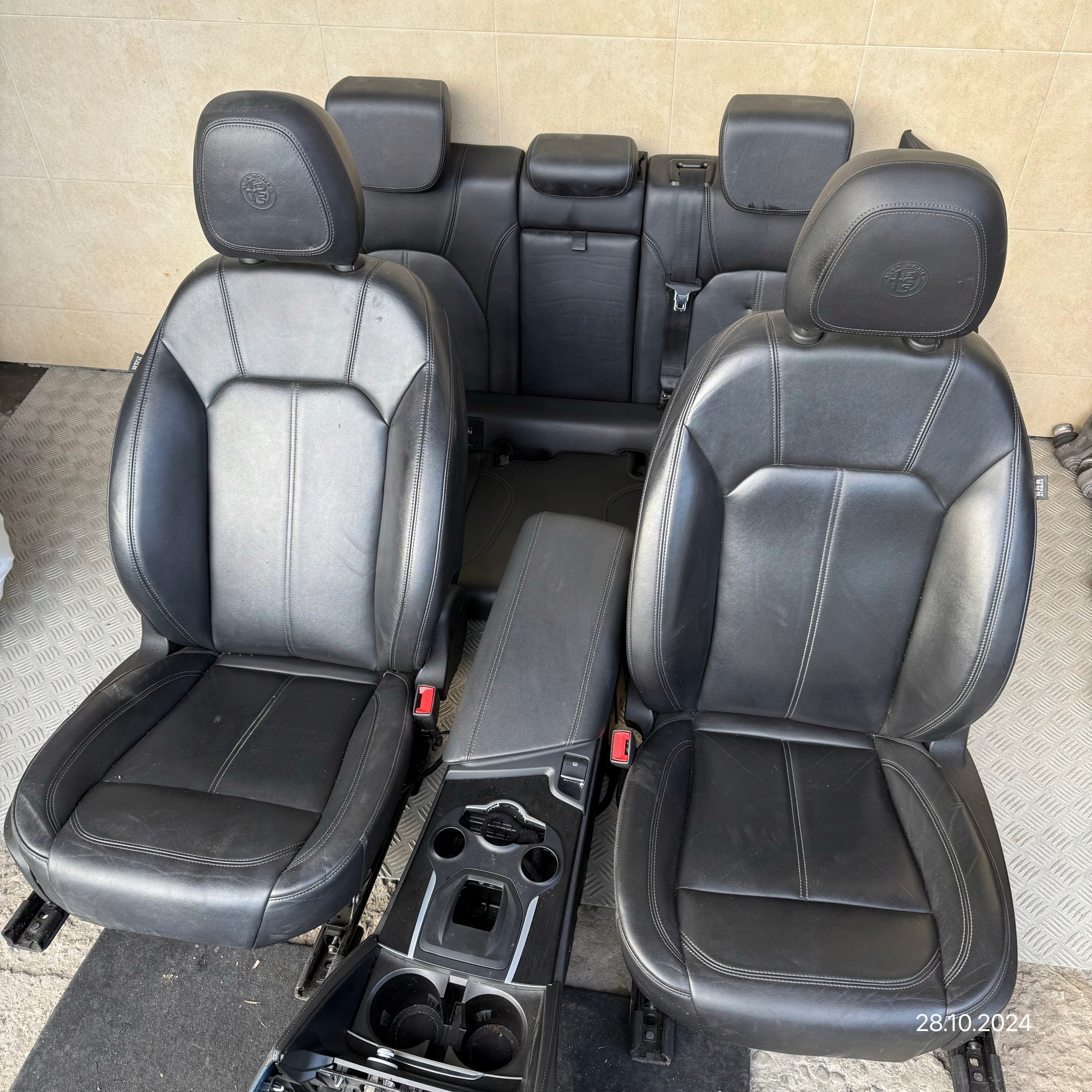 Sitze SKORZANE TUNEL Sitz ALFA ROMEO STELVIO
