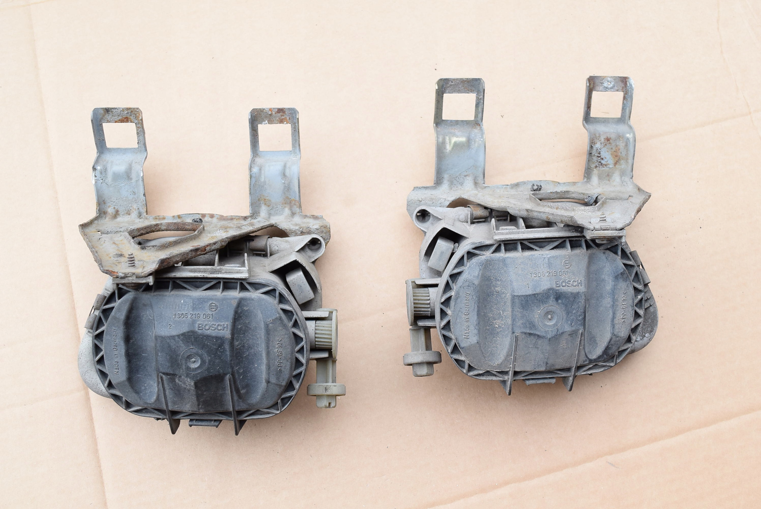 MERCEDES W210 2.9 TD HALOGEN LEWY PRAWY Producent części Mercedes-Benz OE