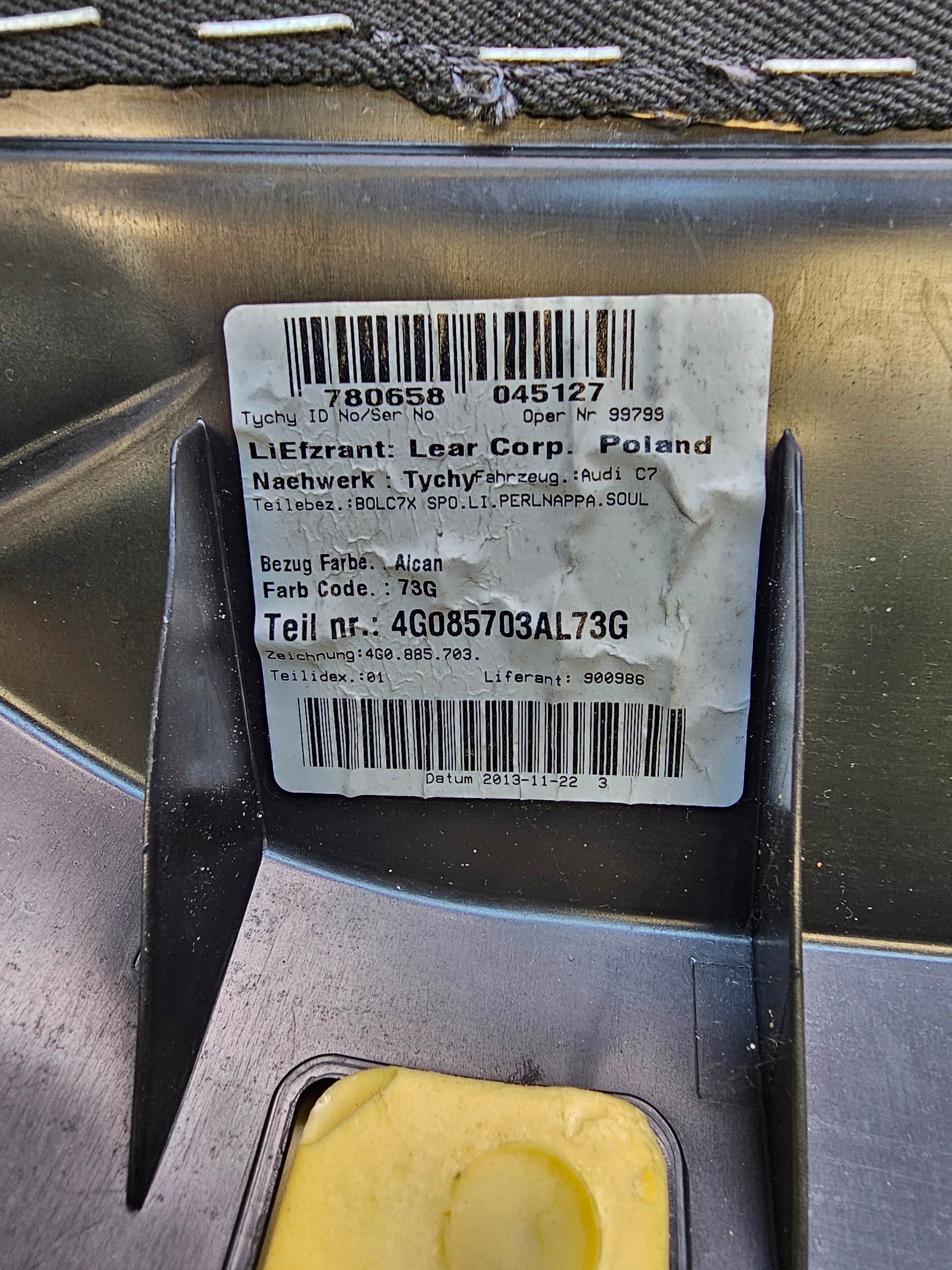 side KANAPY left rear part leather AUDI A6 C7 4G085703AL