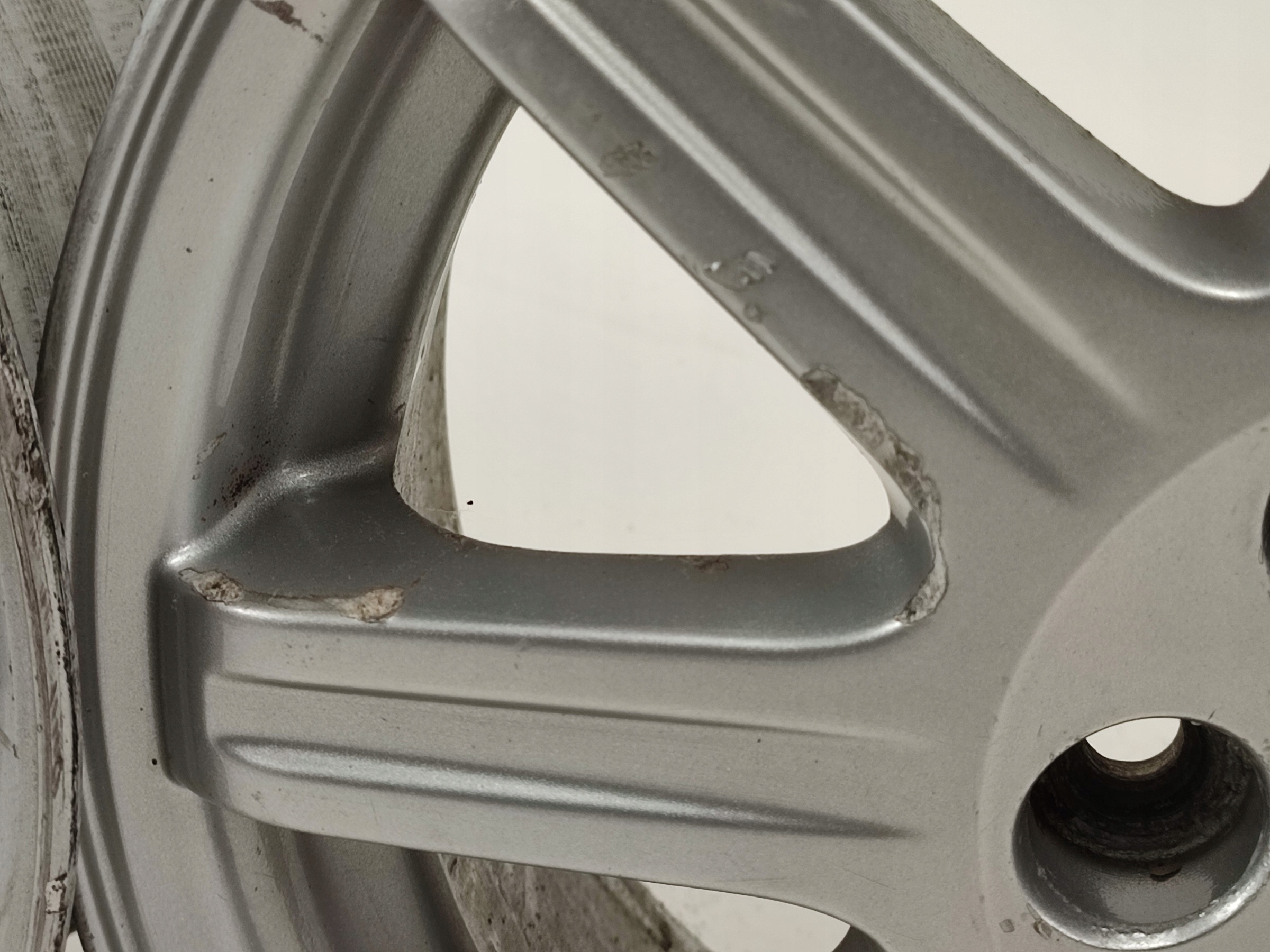 disk 4 SZT. 5x100 / ET40 / 6J / 16" CHRYSLER PT CRUISER 2006-... M