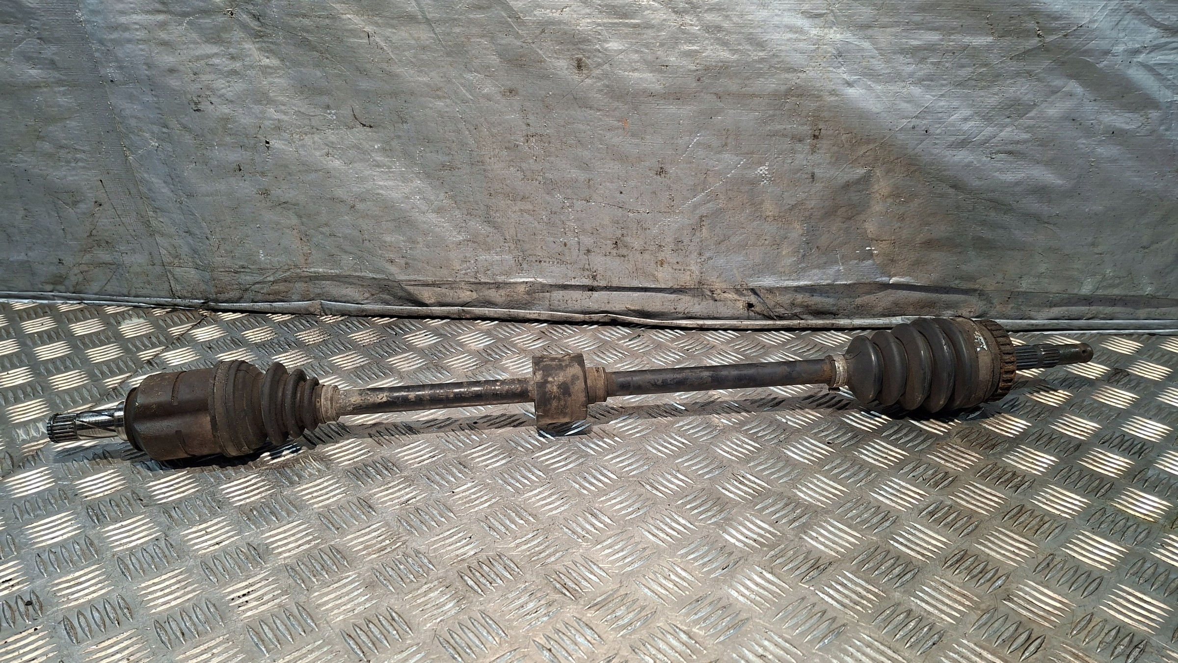 semi-axis right OPEL TIGRA II 1.4