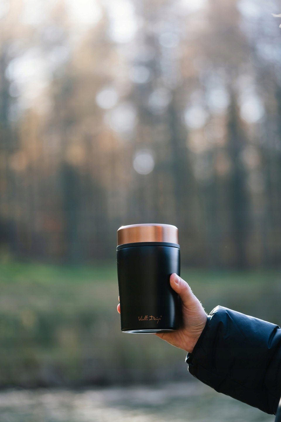 VIALLI TERMOS OBIADOWY PRÓŻNIOWY NA ŻYWNOŚĆ FUORI DO PRACY 0,5 NA ZUPĘ Model FUORI BLACK SZCZELNY POJEMNIK 500 ML