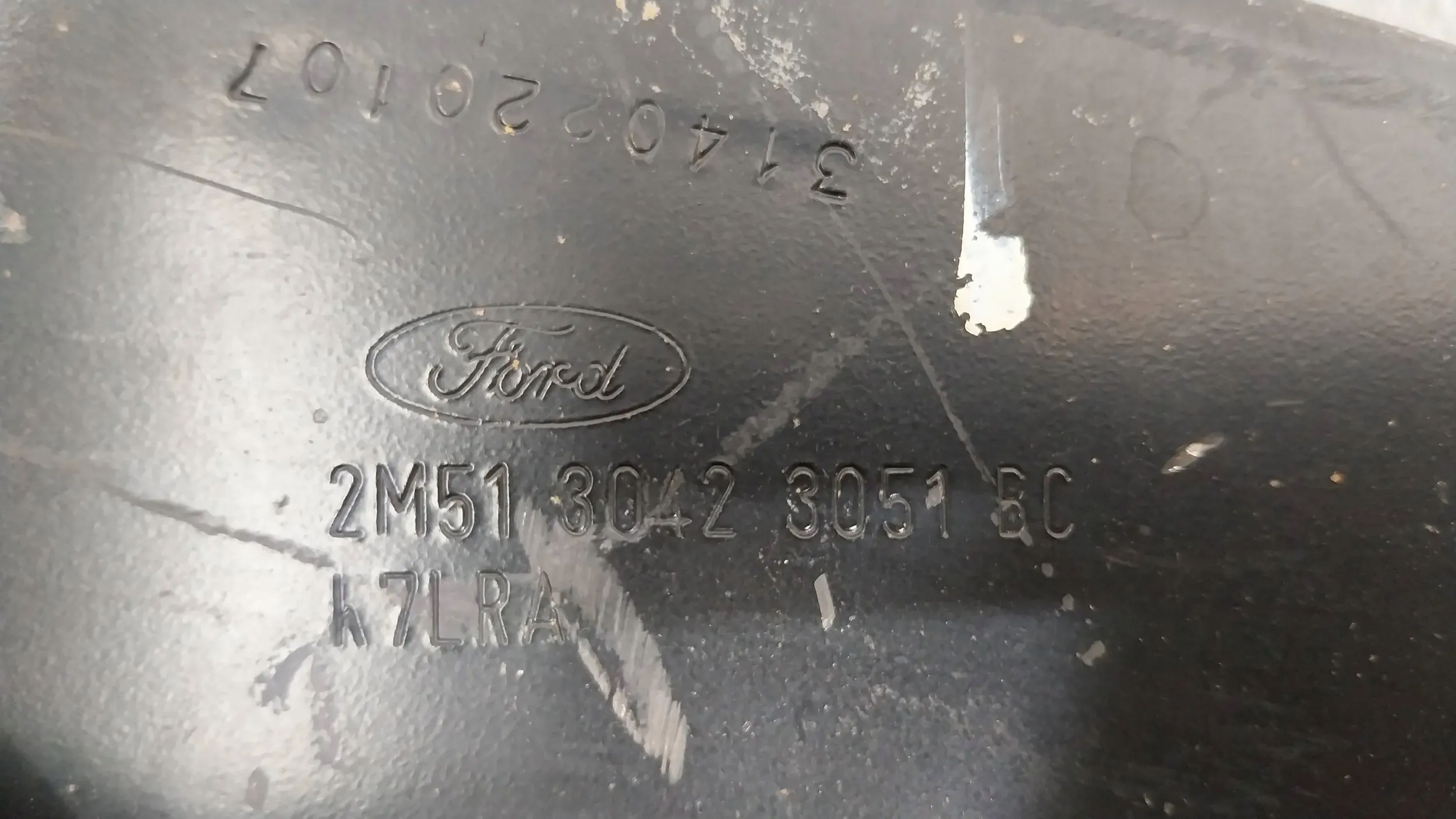 arm front right 2M513042BC FORD FOCUS MK1