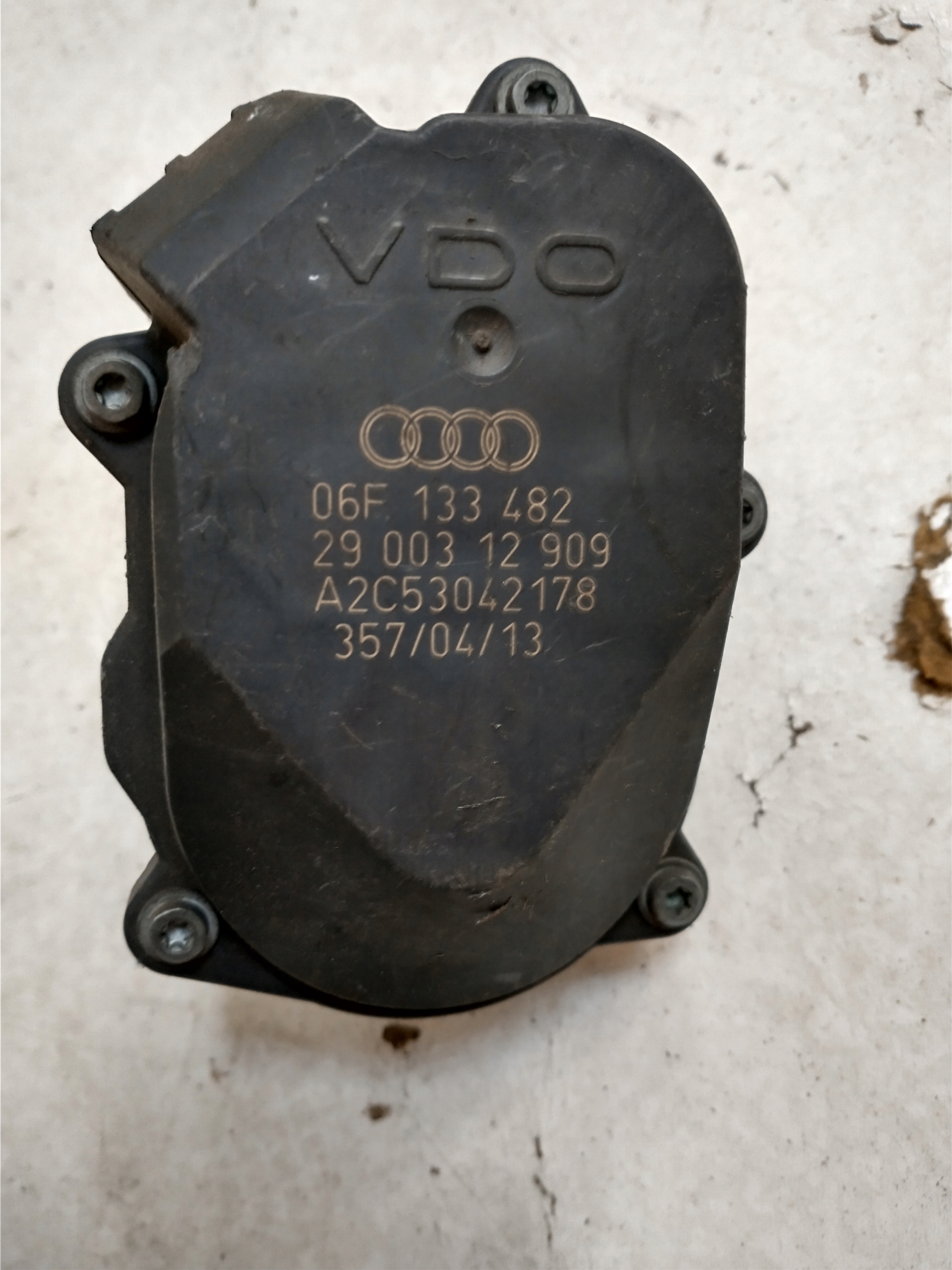 AUDI A4 B7 2tfsi РЕГУЛЯТОР КОЛЛЕКТОРА6f133482b