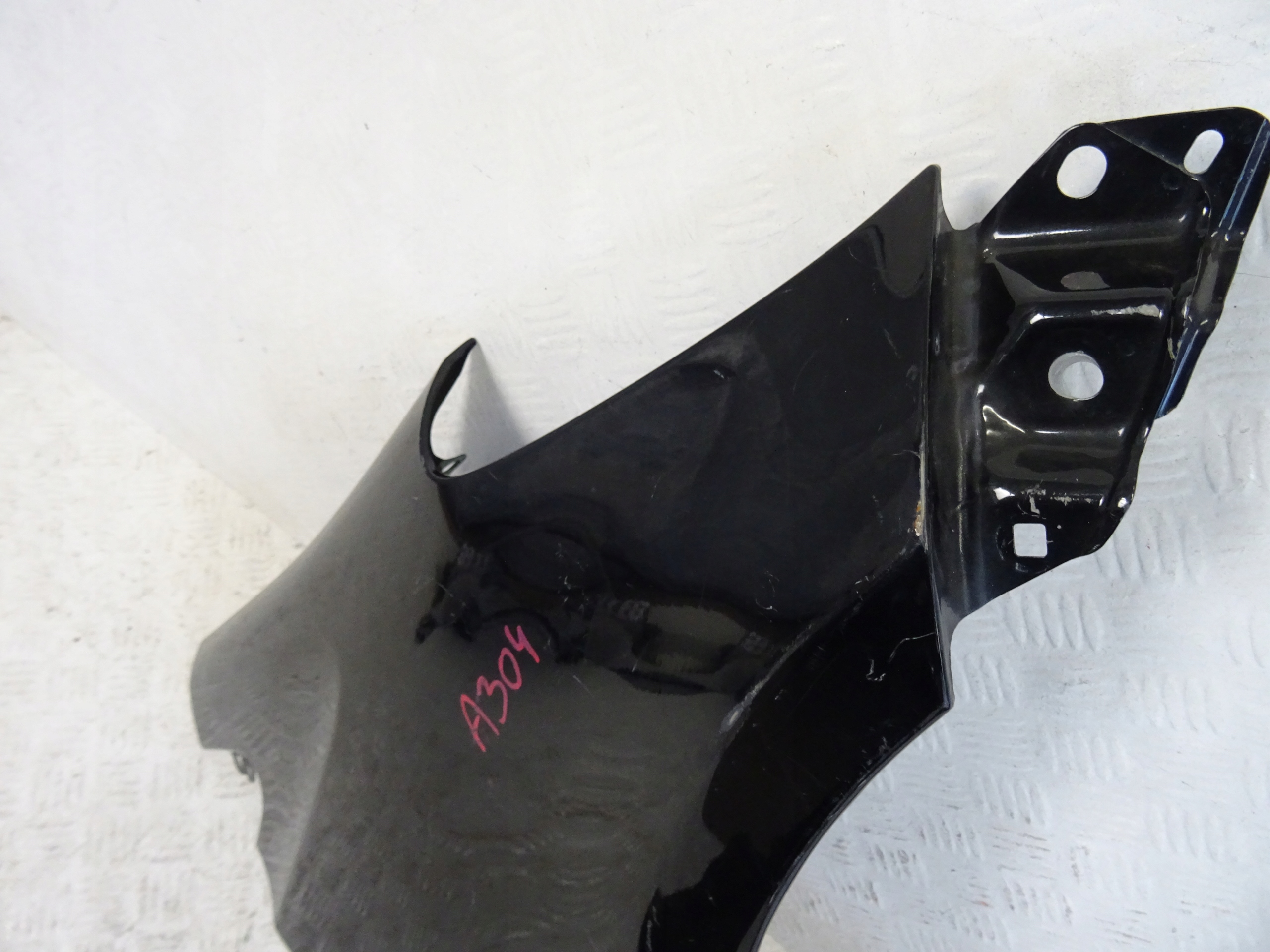 fender front front right TOYOTA IQ