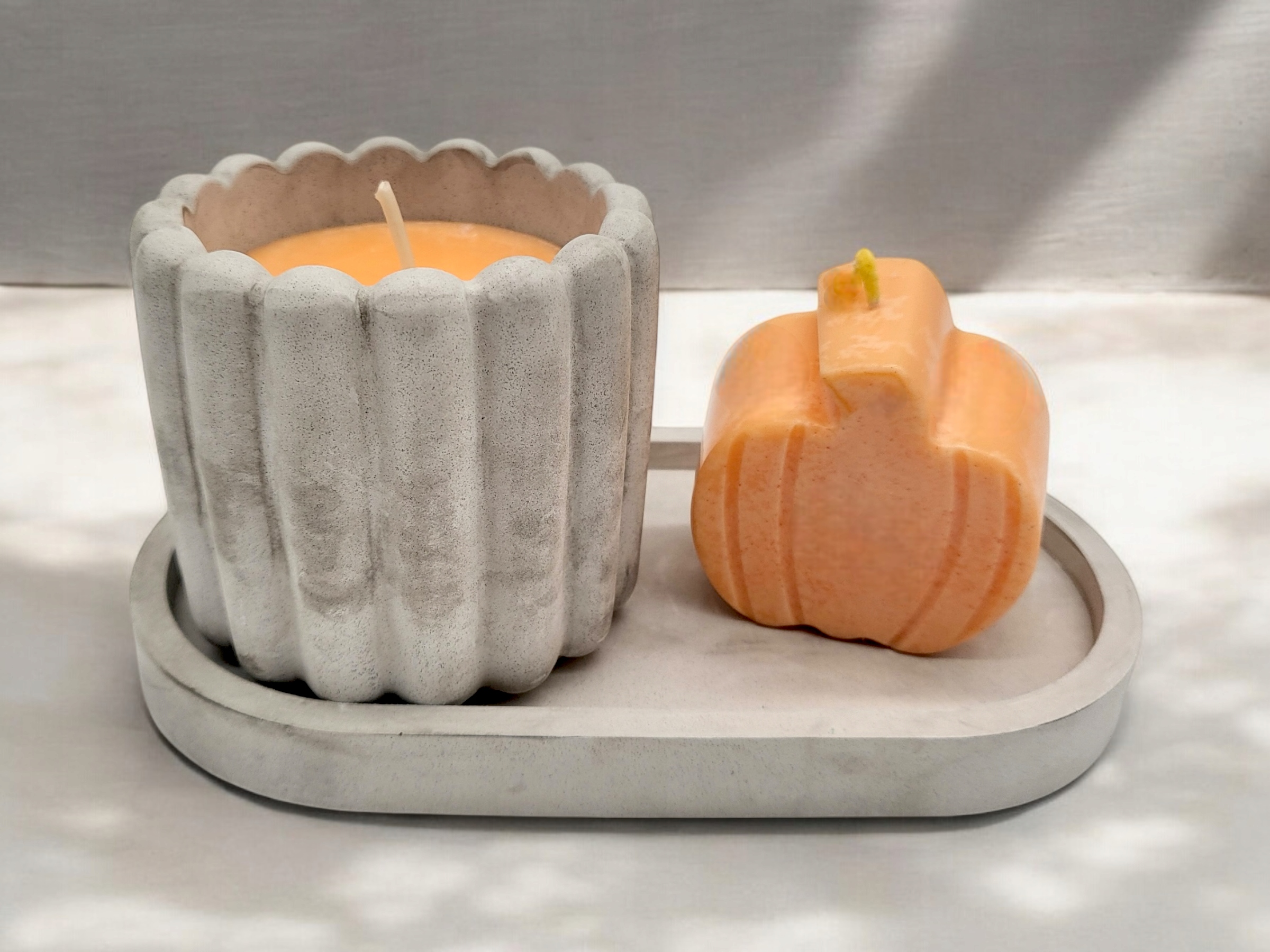 dárek Sada svíček na podstavci Dýňová sušenka