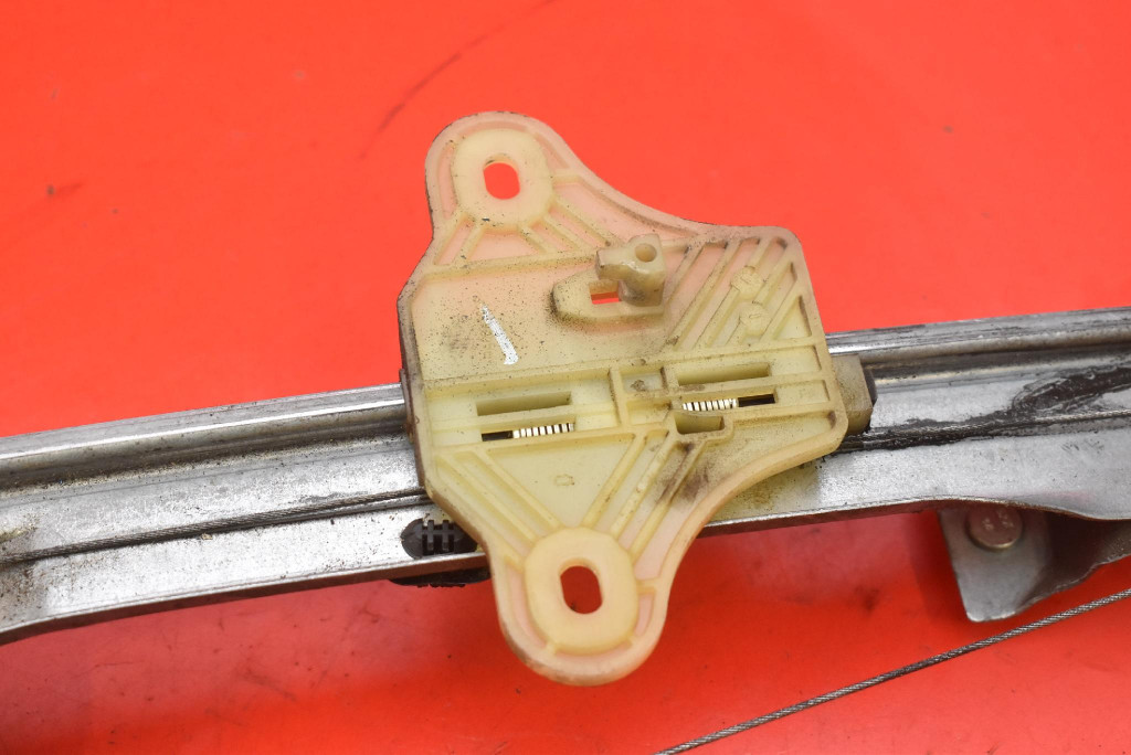window regulator left front EU 807213867R RENAULT CLIO 4 IV 5D HB 16-19