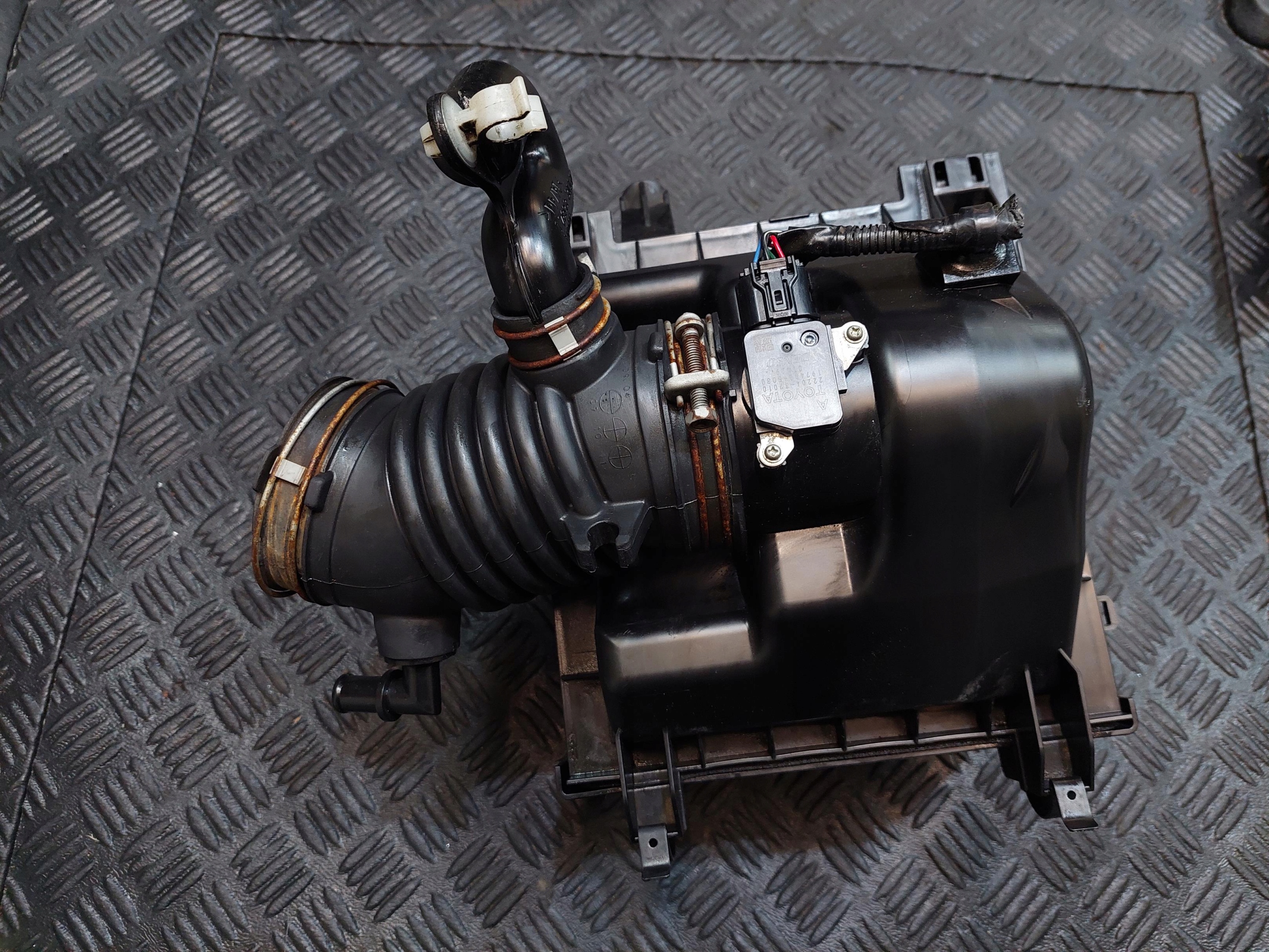 Gehäuse filter luft + Luftmassenmesser LEXUS RX III RX450 H 3.5 HYBRID