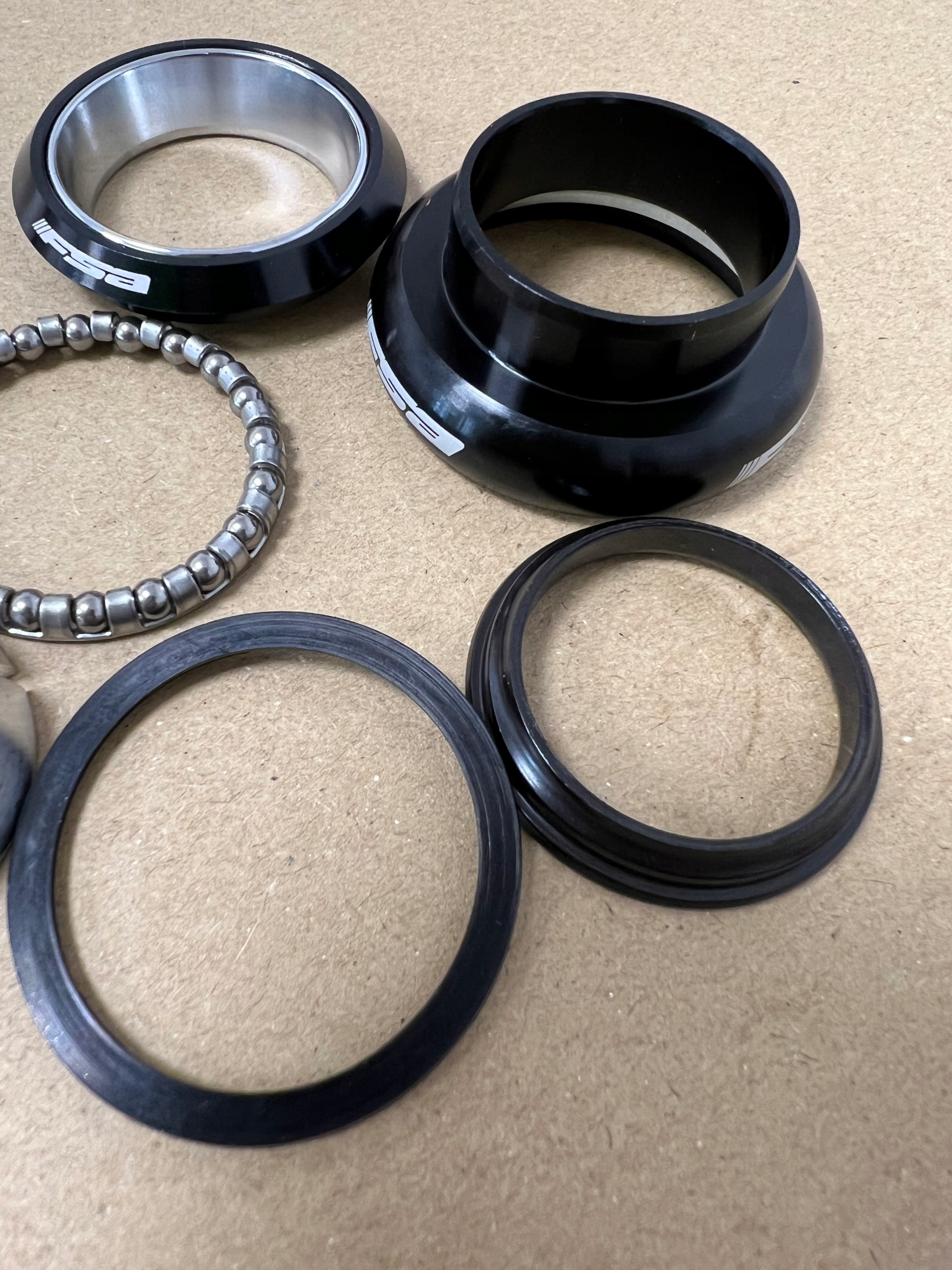 Stery FSA Orbit DL Ahead EC 1"1/8 łożysko kulkowe Marka FSA