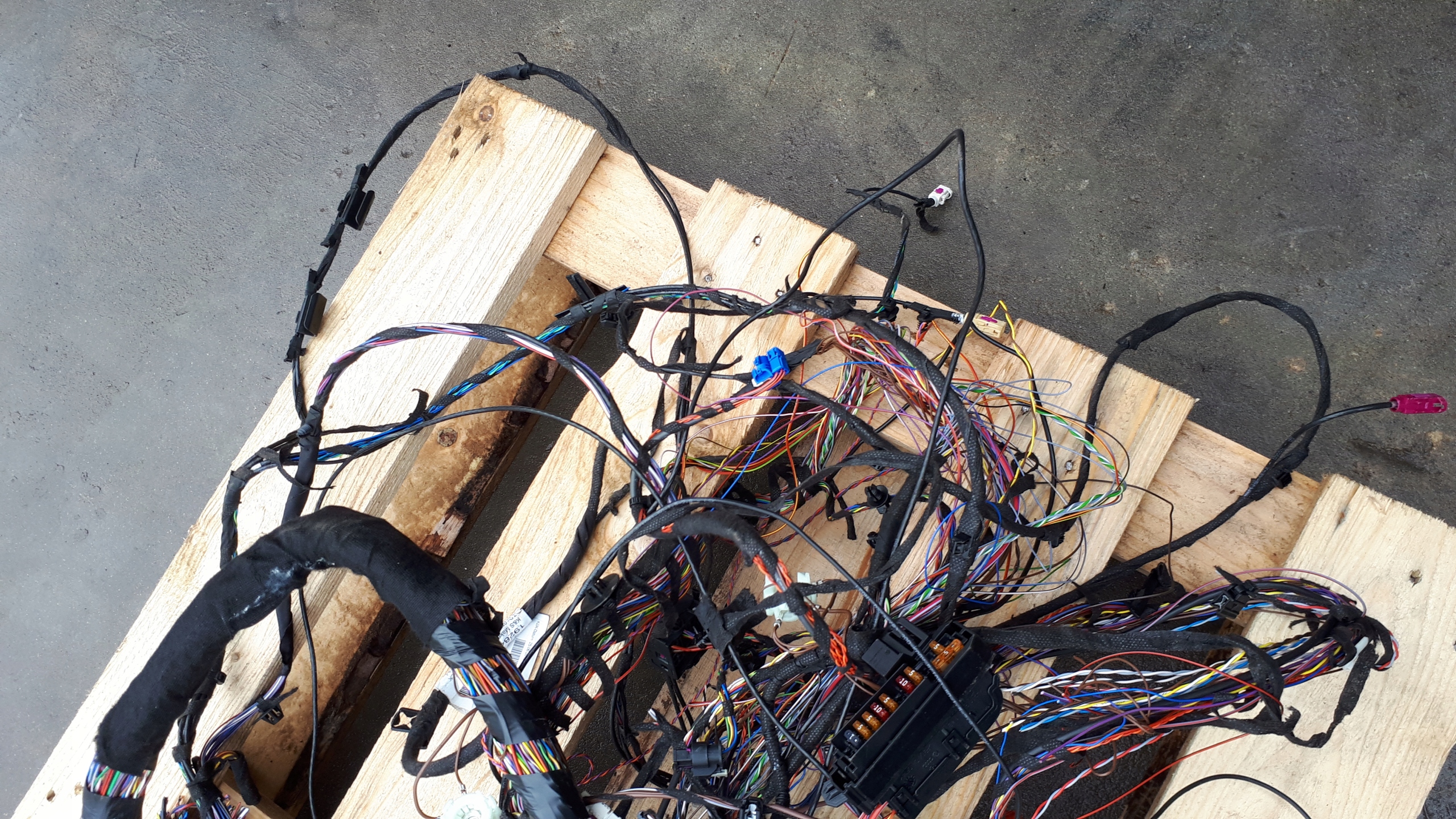 S4 B9 A4 8W wiring bundle bang OLUFSEN S5 8W