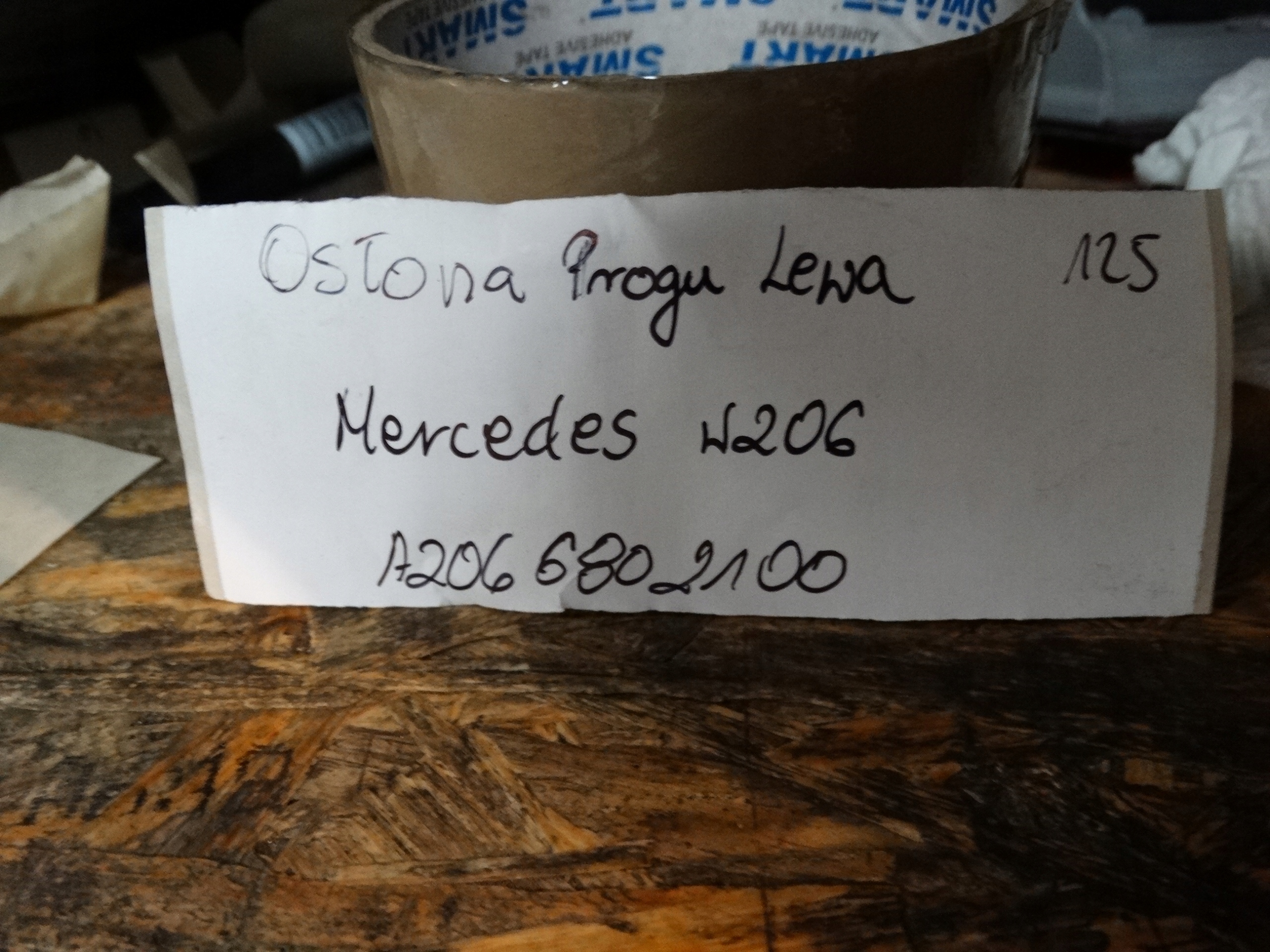 IDEALNA kryt PRAHU levá MERCEDES W206 1